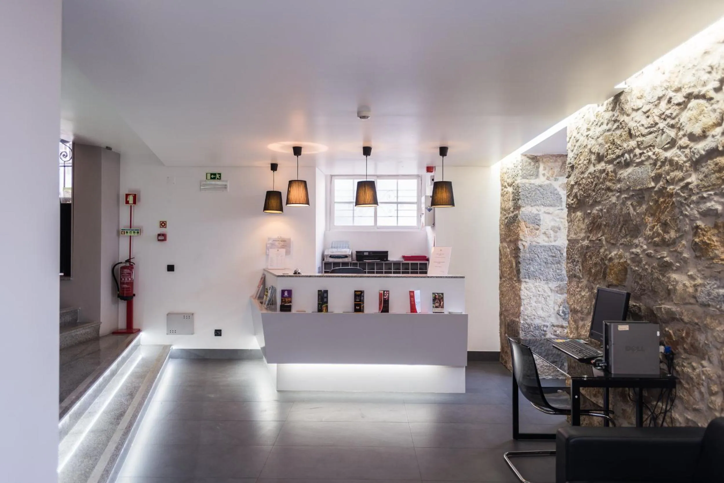 Lobby or reception in V Dinastia