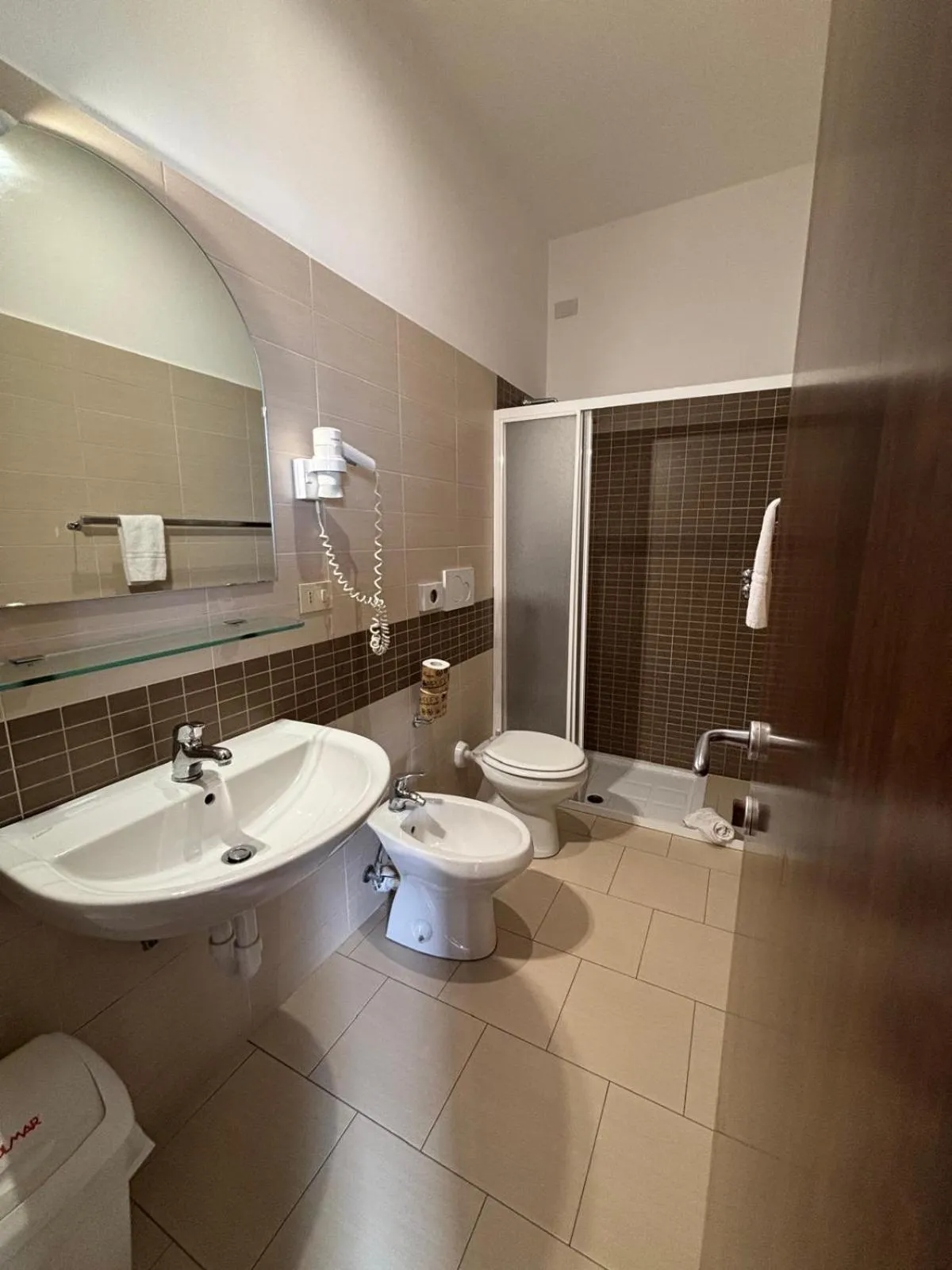 Shower in Hotel Elios Tao