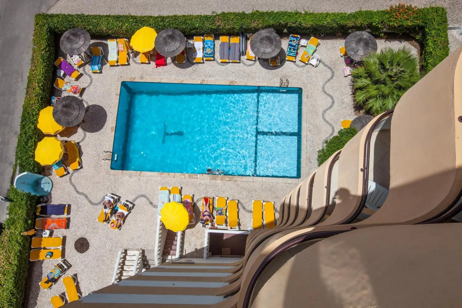 Day in Hotel Atismar