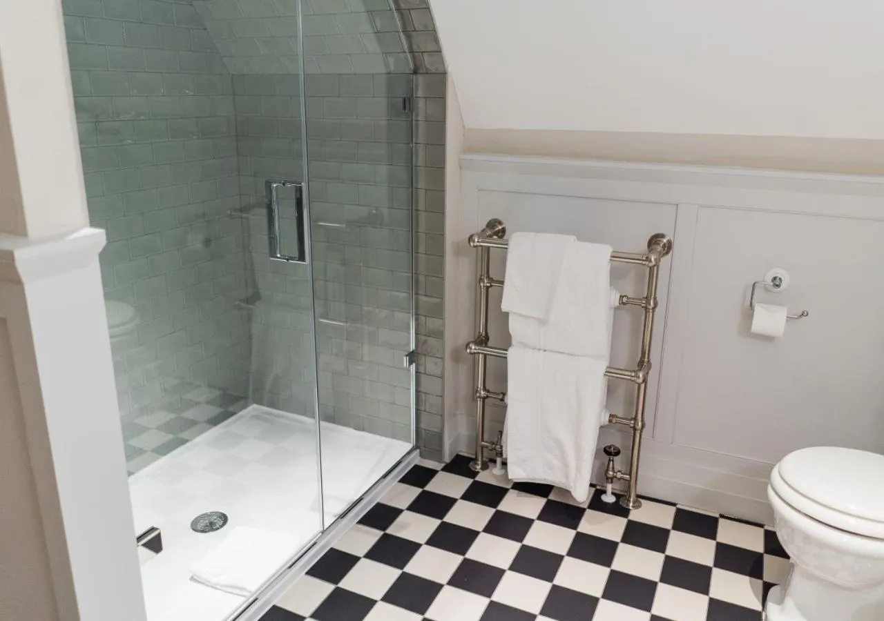 Bathroom in Edgbaston Park Hotel Birmingham