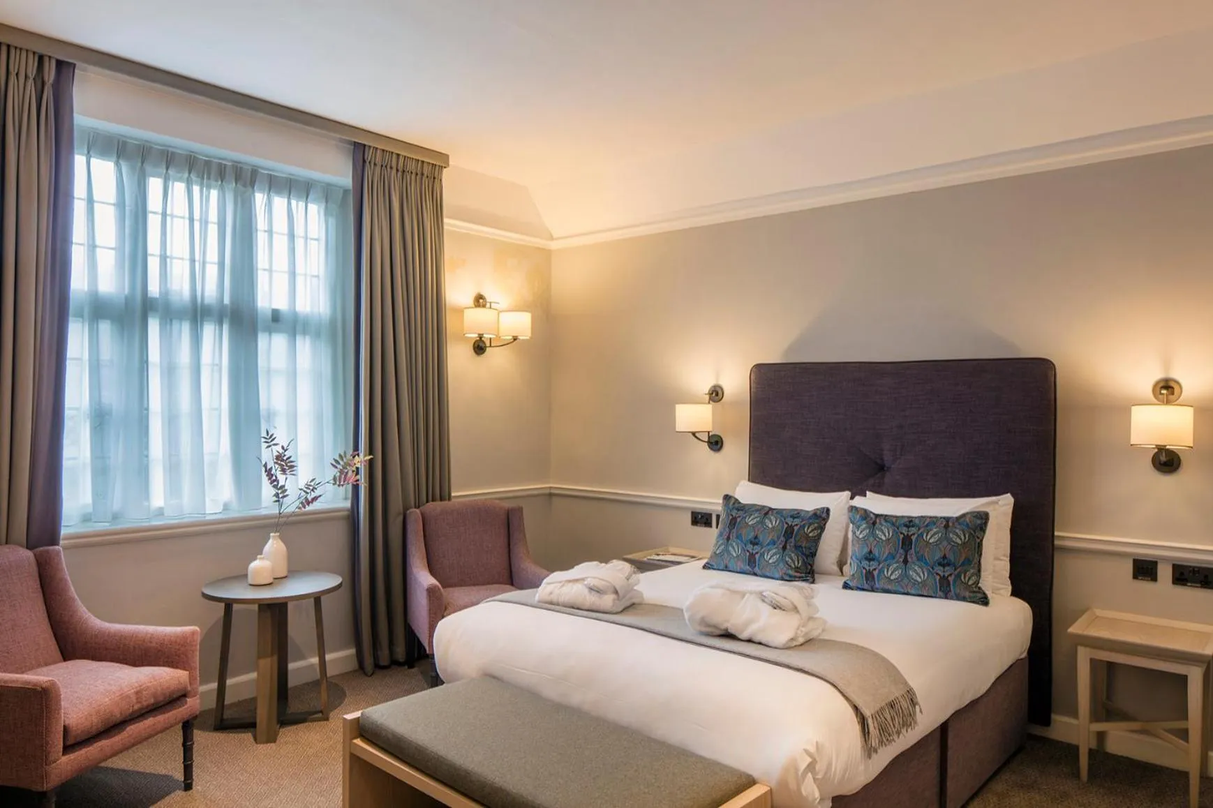 Bedroom, Bed in Edgbaston Park Hotel Birmingham