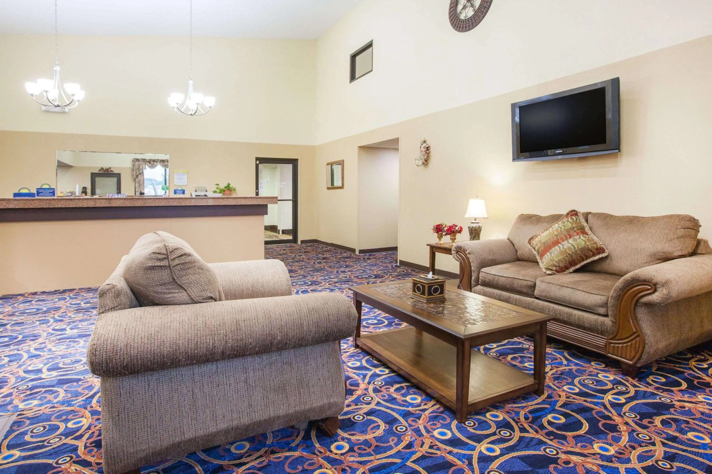 Lobby or reception in Days Inn by Wyndham Alma ARKANSAS