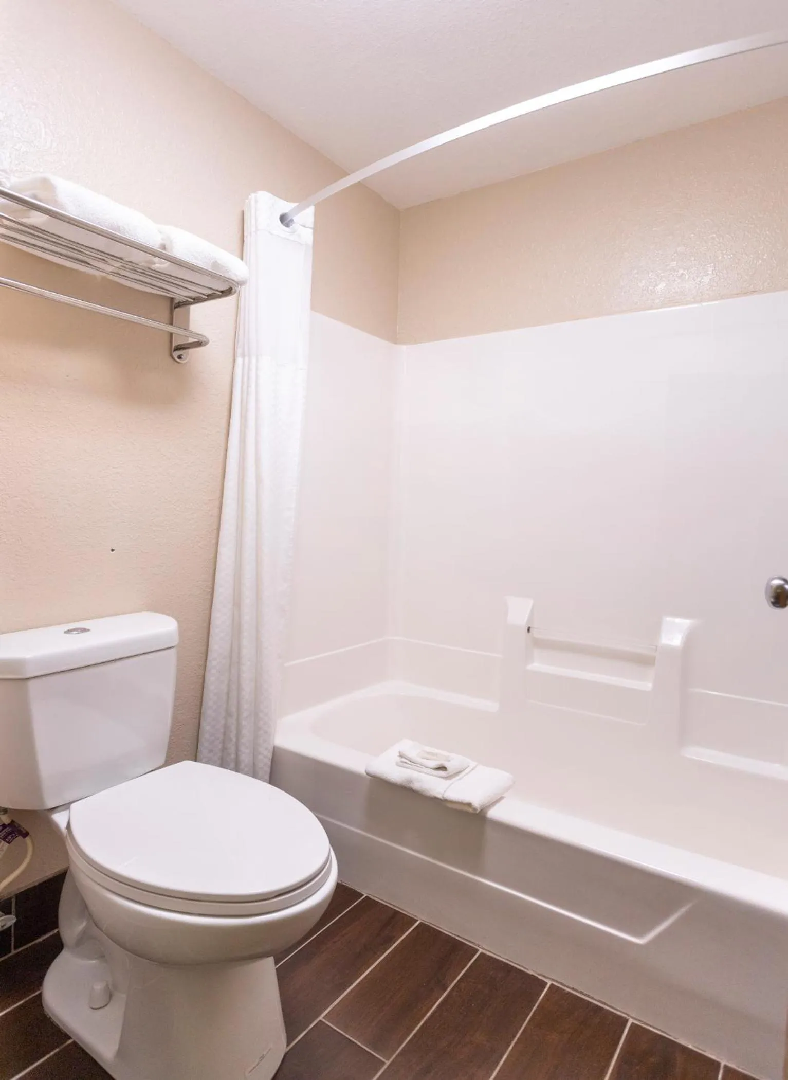 Bathroom in Super 8 by Wyndham Big Rapids