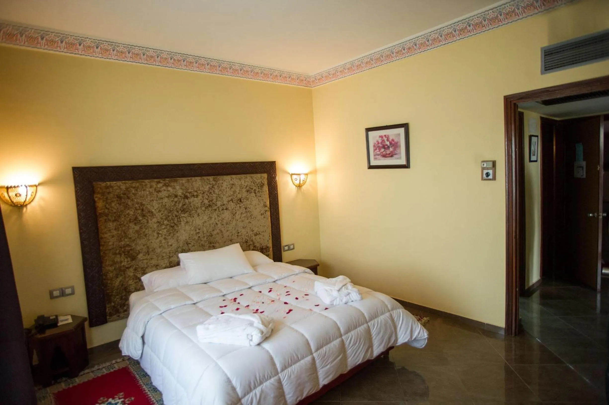 Bed in Hôtel Rif