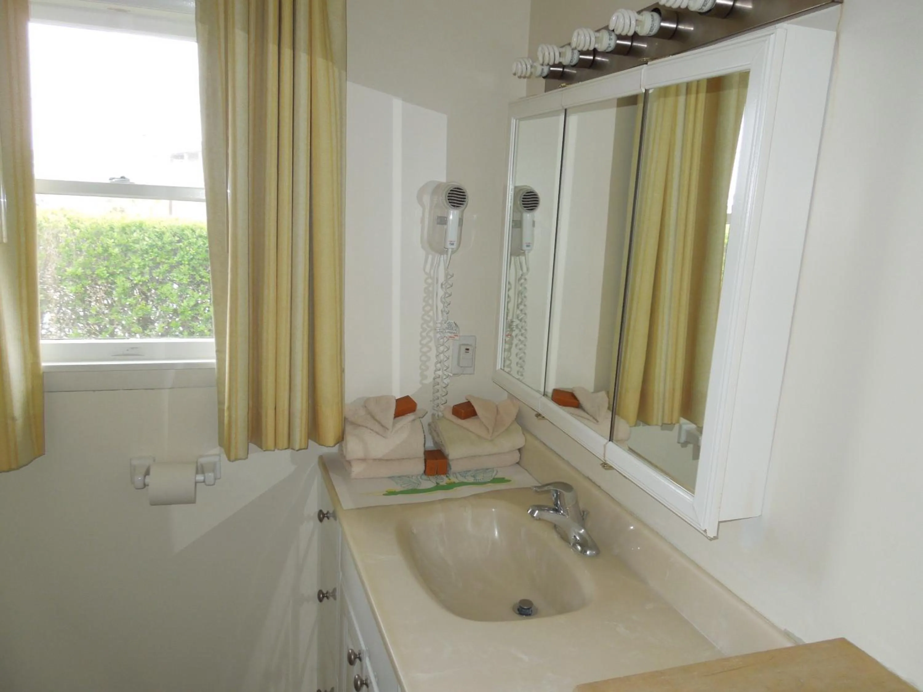 Bathroom in Townhouses & Captain's Quarters