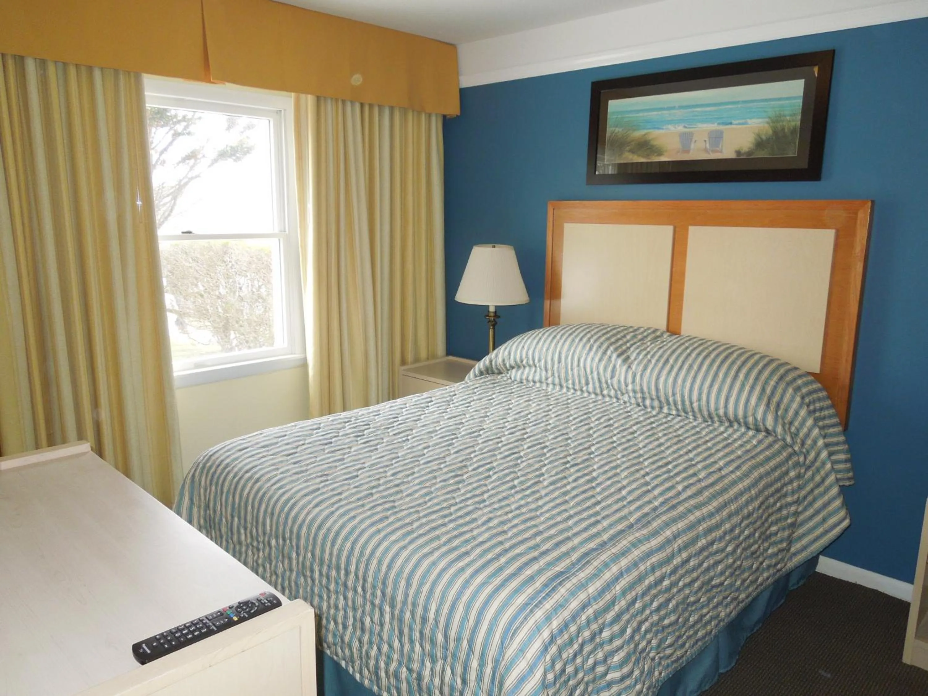 Bedroom, Bed in Townhouses & Captain's Quarters