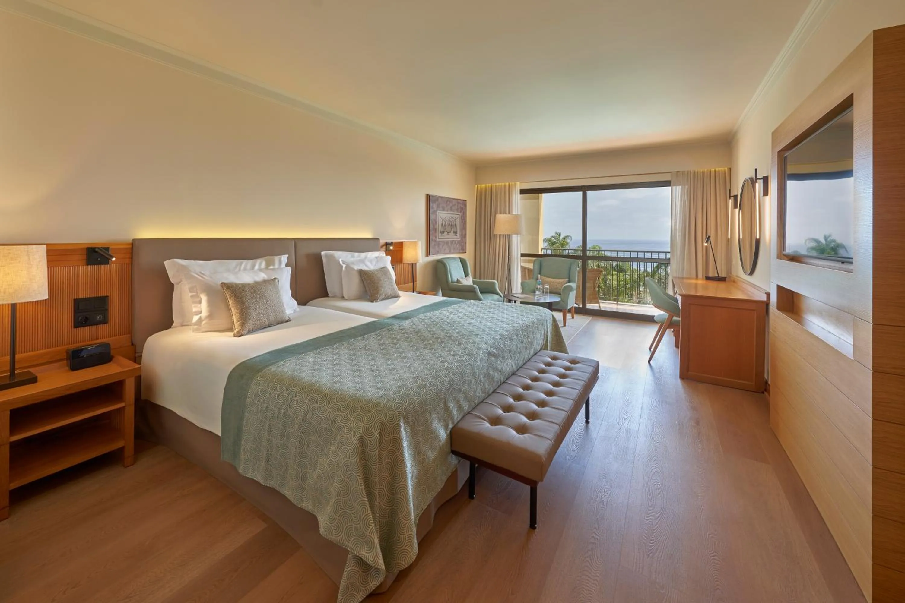Superior Double or Twin Room with Sea View in Hotel Porto Mare - PortoBay