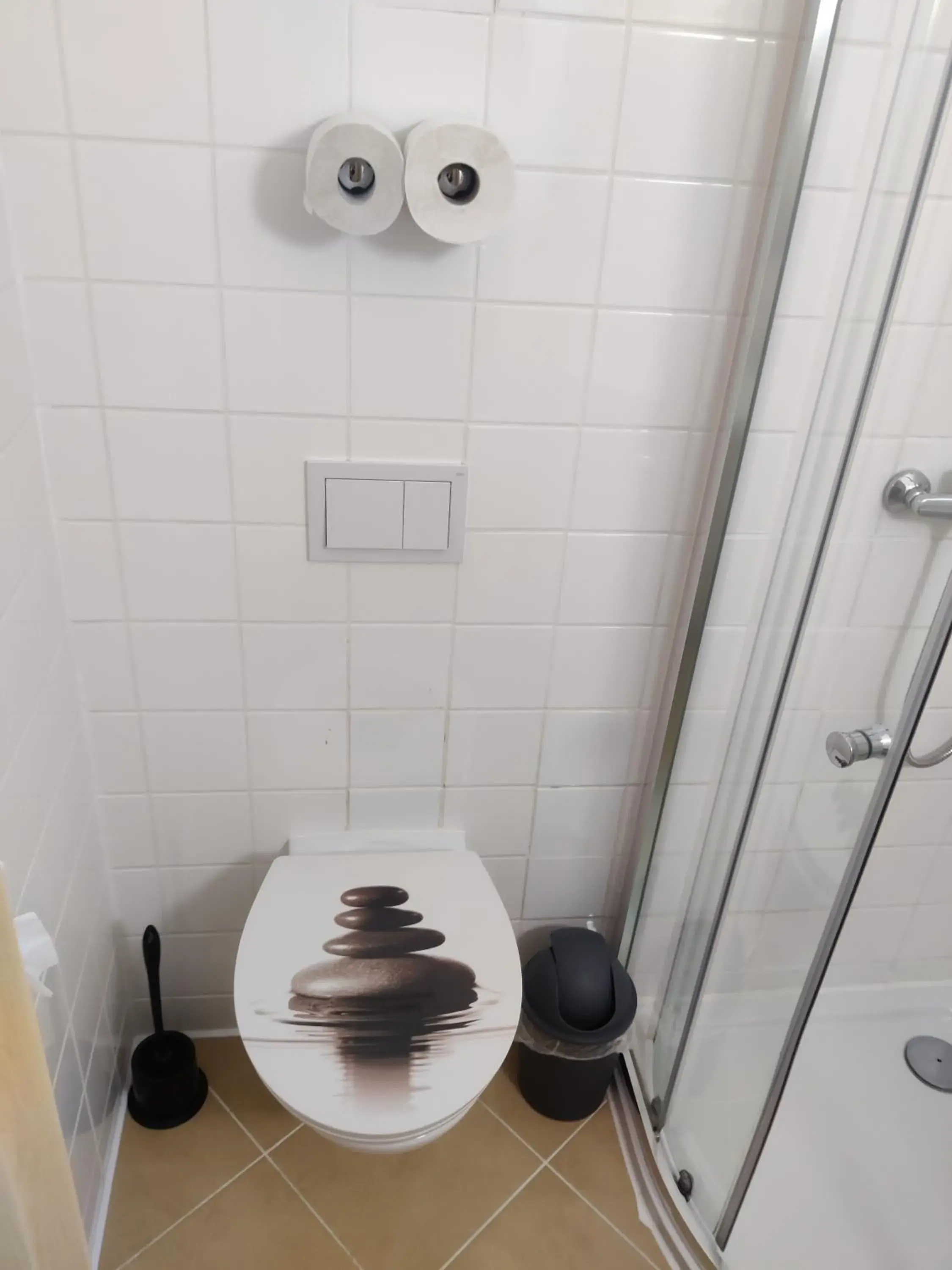 Double or Twin Room with Lake View in Seehotel Bad Kleinen Double or Twin Room with Lake View in Seehotel Bad Kleinen