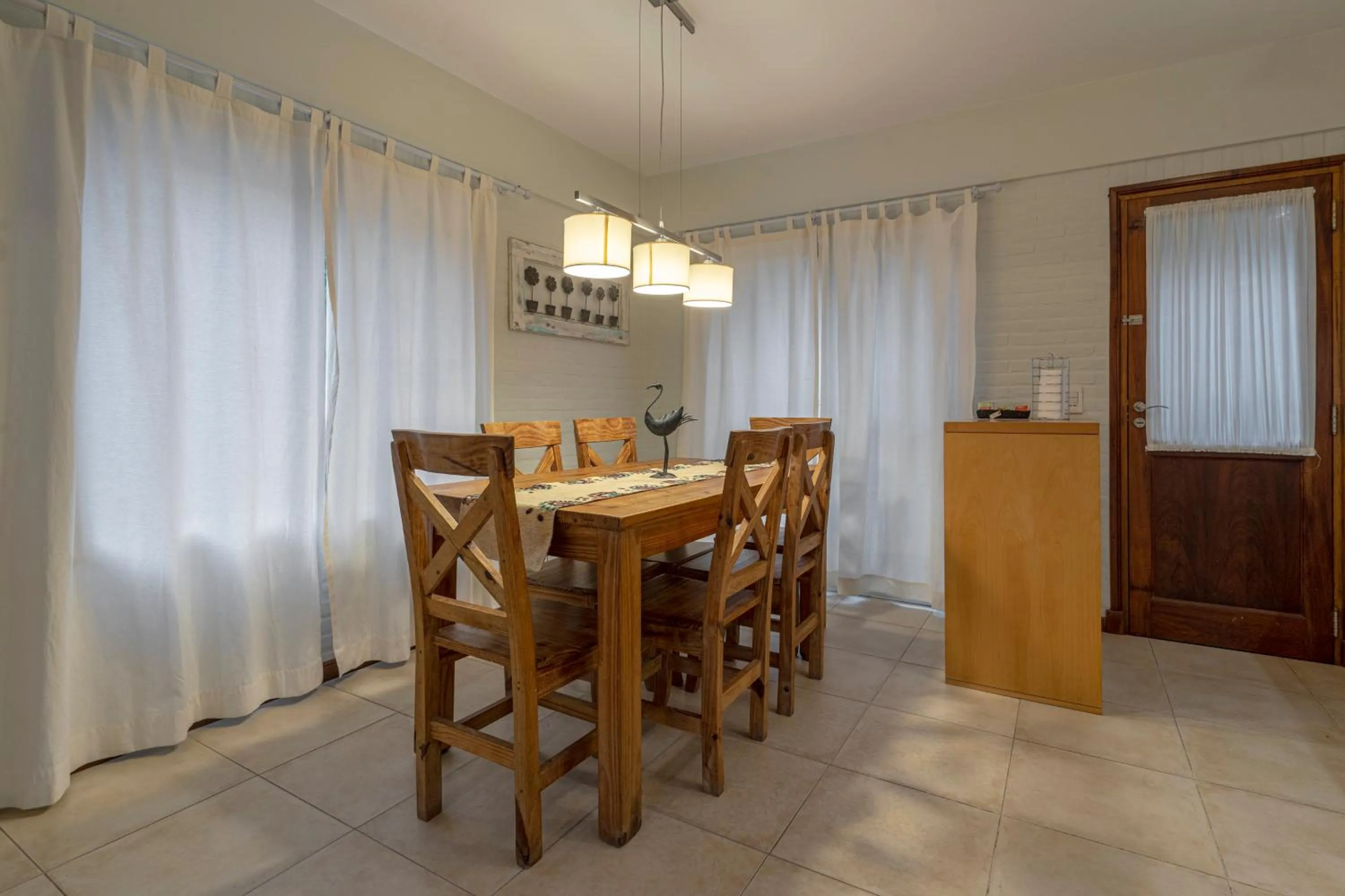 Valeria House Rental Suites