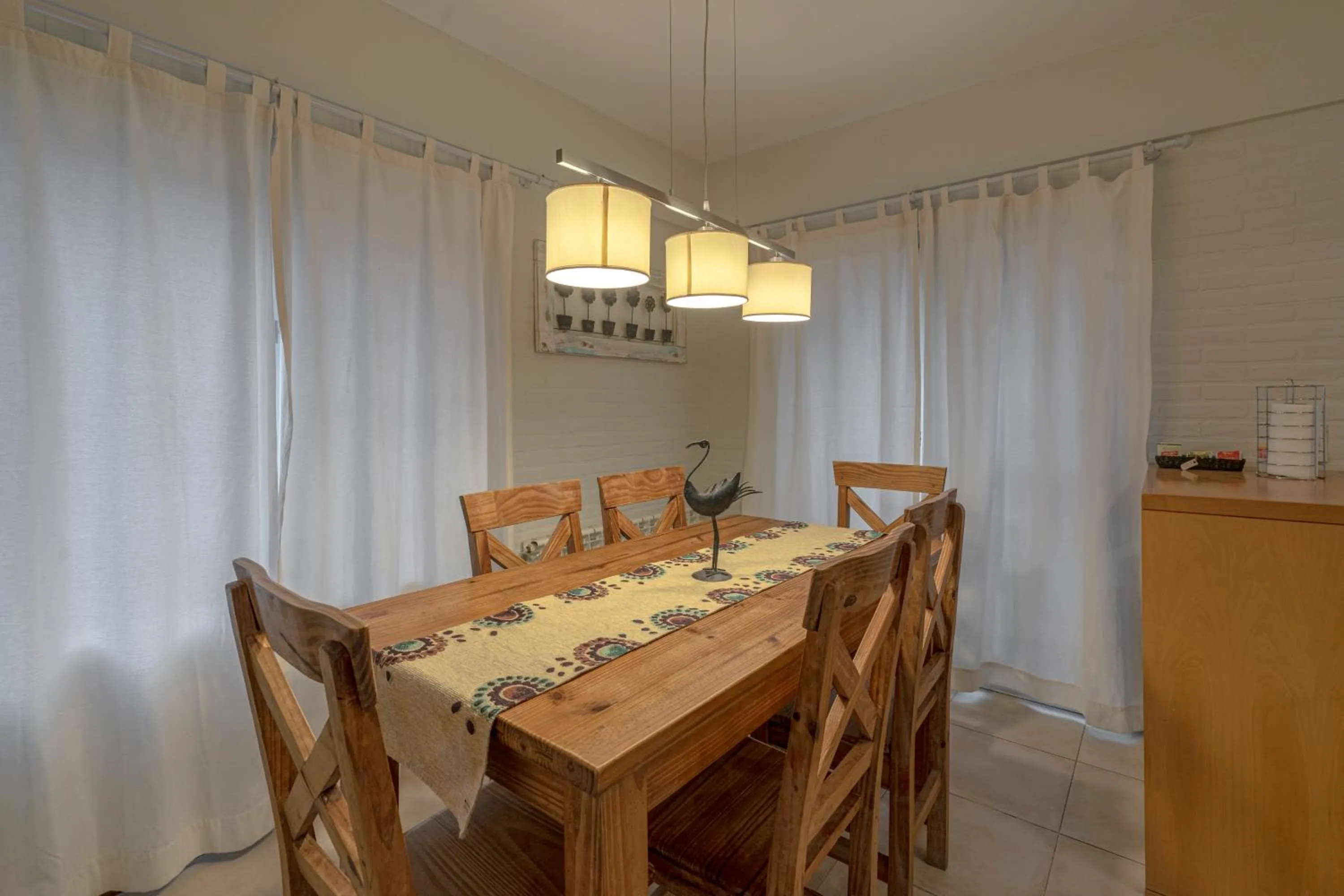 Valeria House Rental Suites