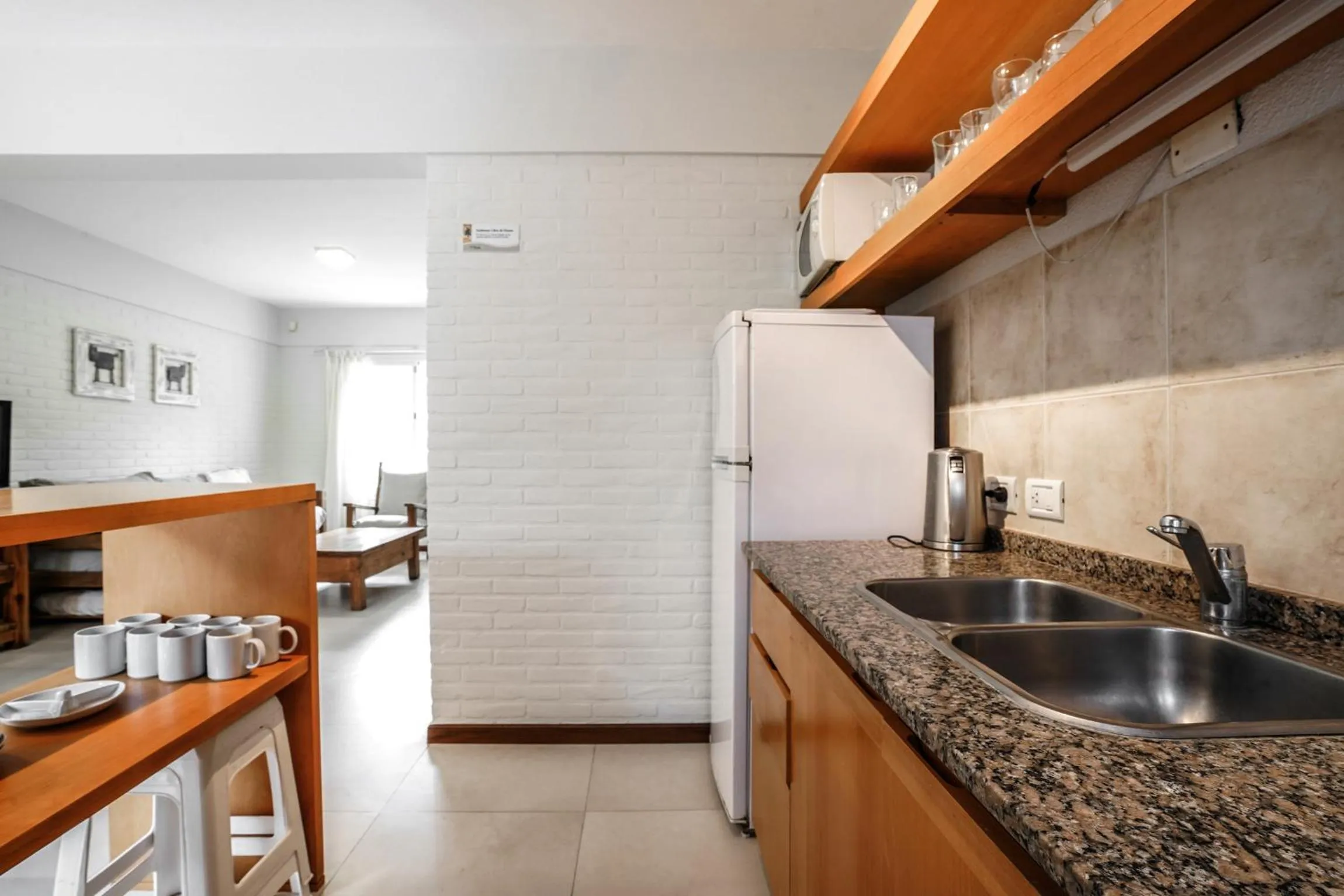 Valeria House Rental Suites