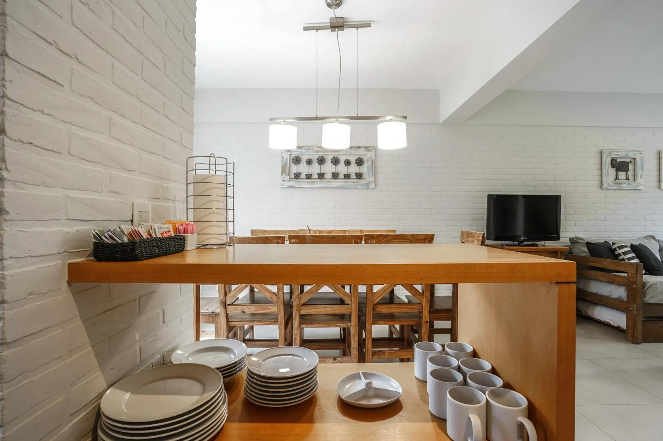 Valeria House Rental Suites