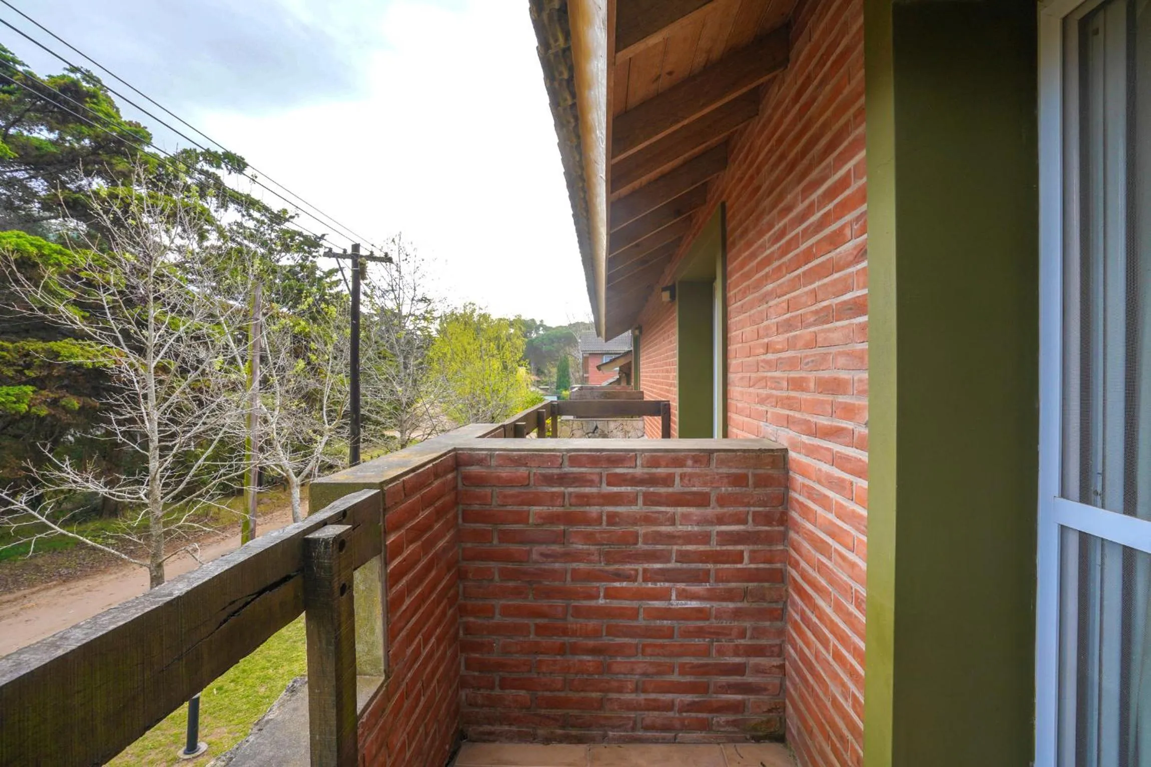 Valeria House Rental Suites