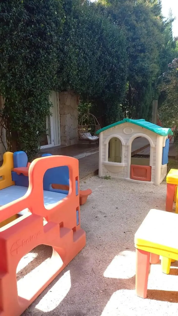 Garden in Valeria House Rental Suites