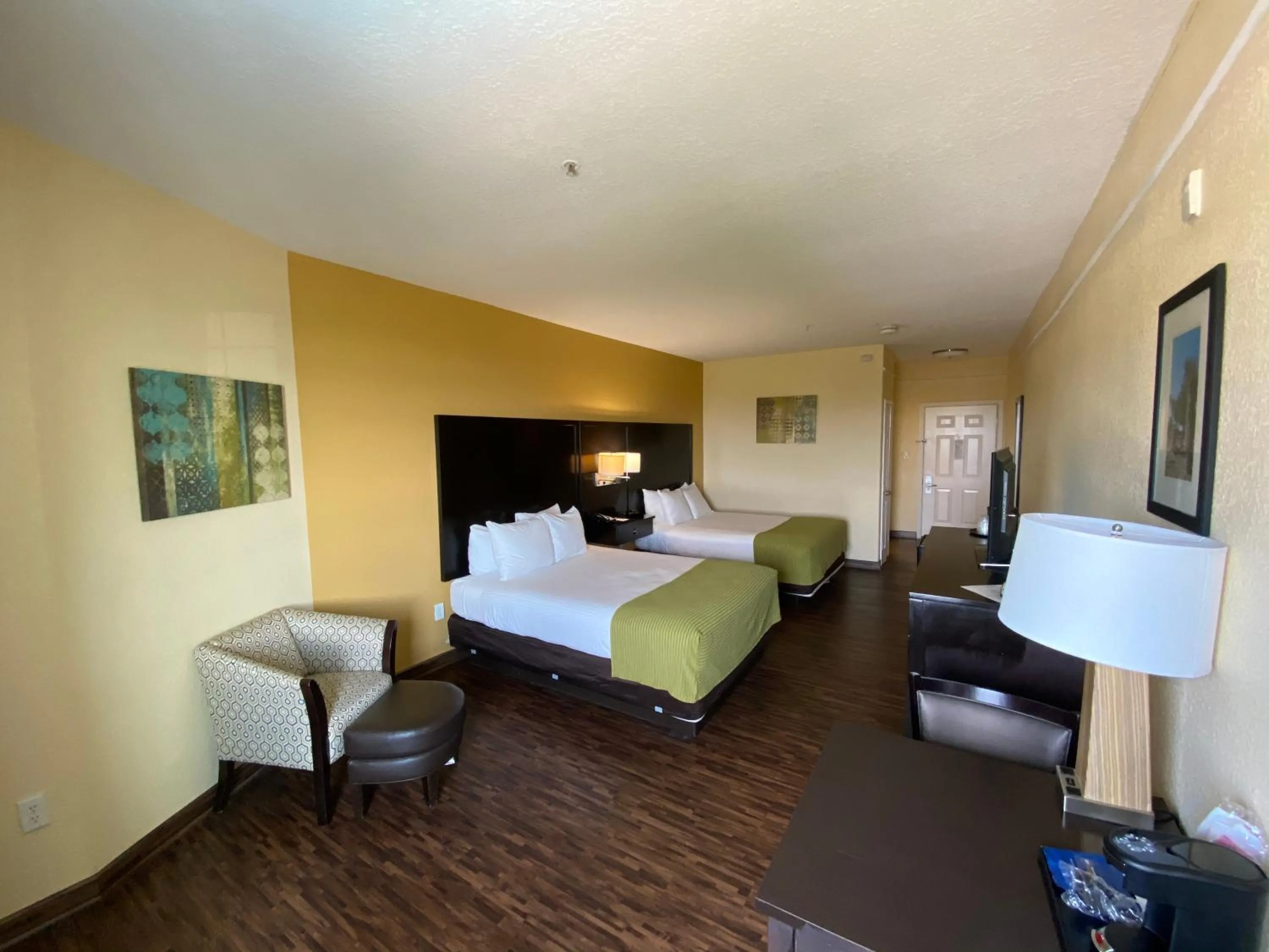 Photo of the whole room, Bed in Galveston Beach Hotel