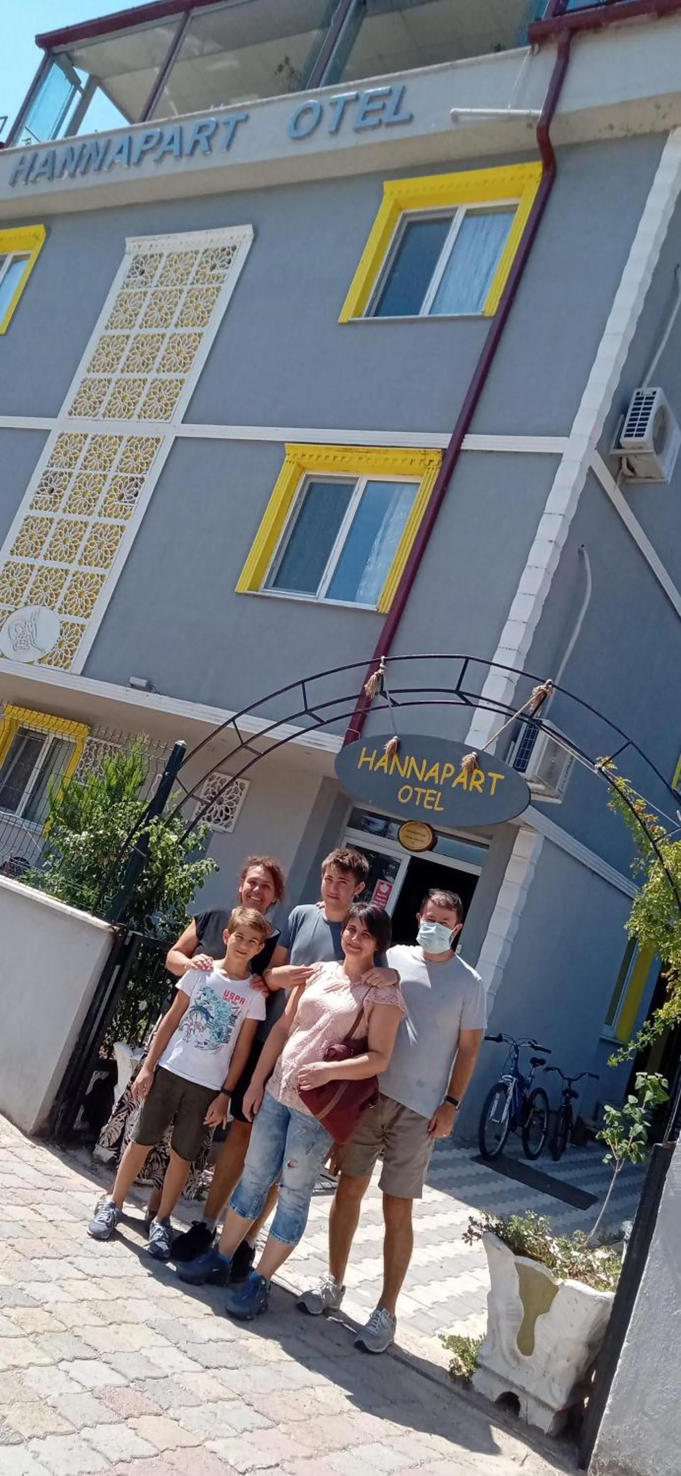 Property building in Hannapart Otel