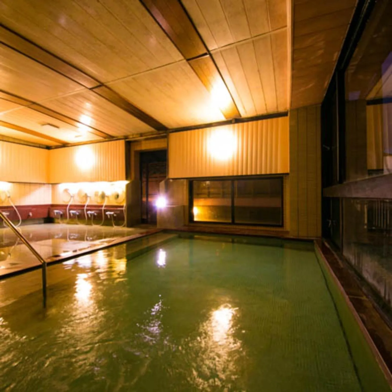 Public Bath in Houshoutei