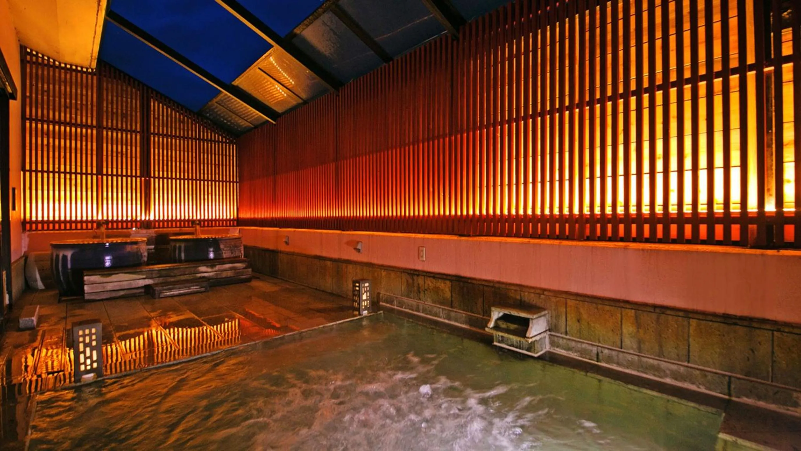 Open Air Bath in Houshoutei