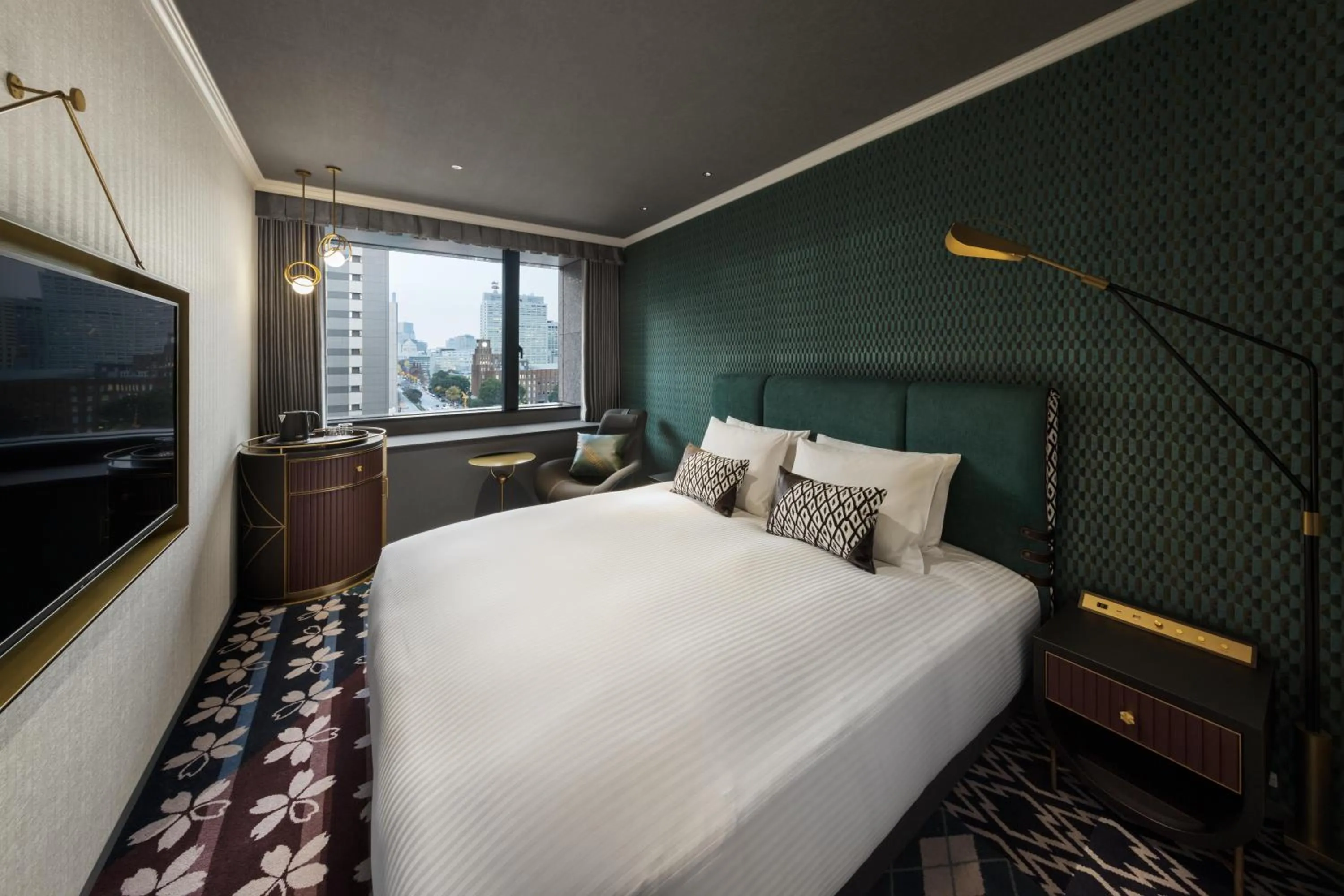 Bed in Mercure Tokyo Hibiya