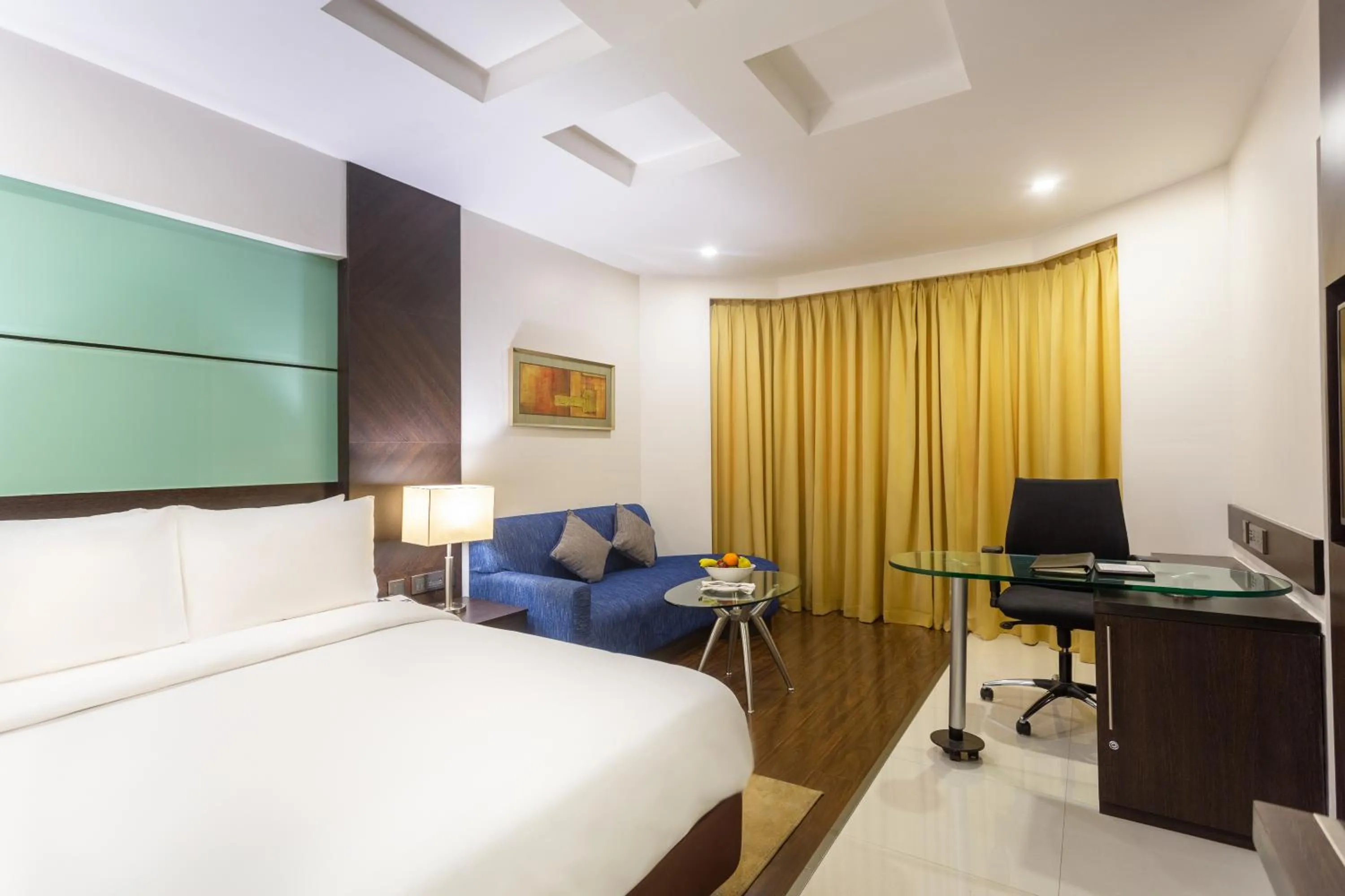 Bed in The Residency, Chennai