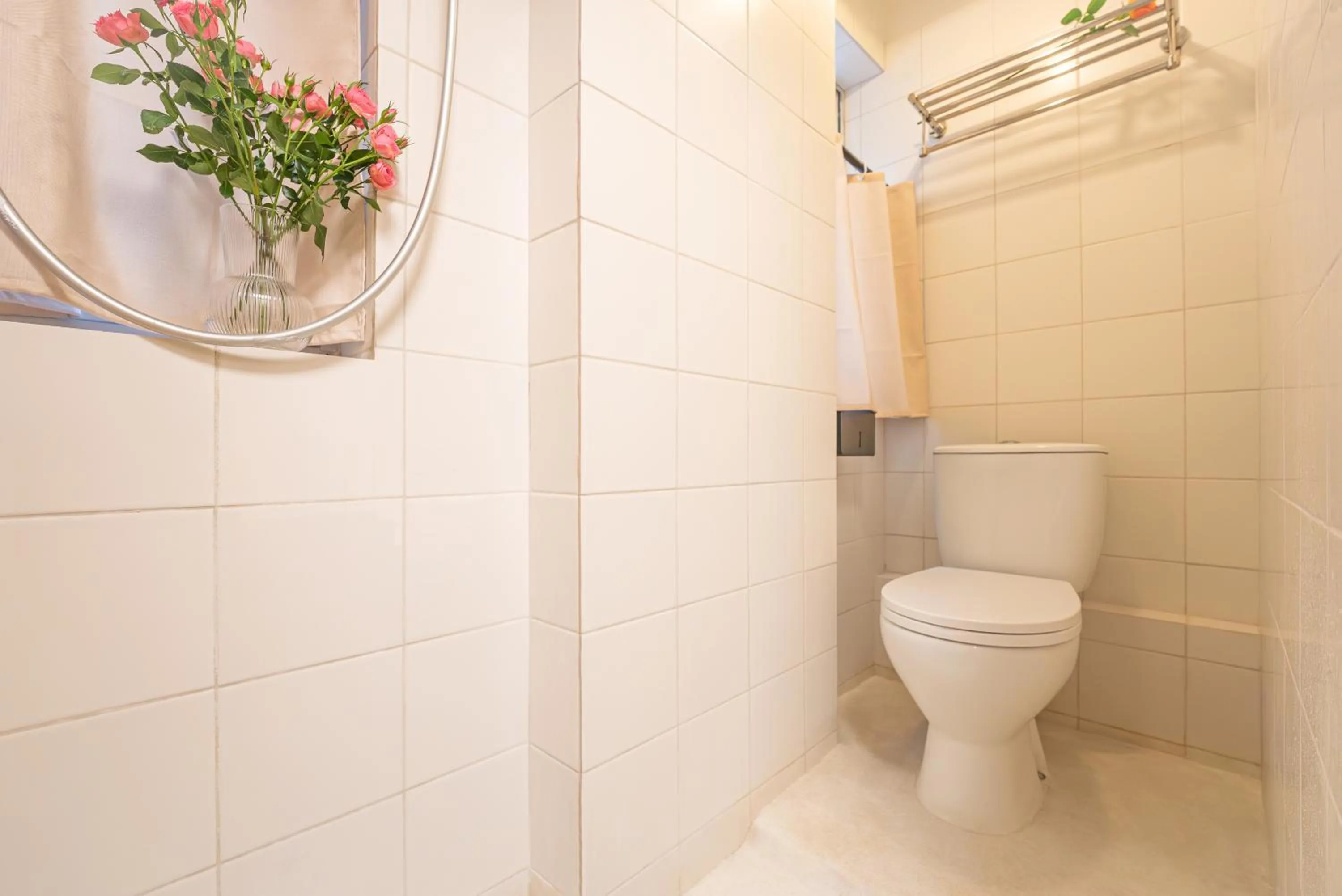 Bathroom in Apple lnn Causeway Bay