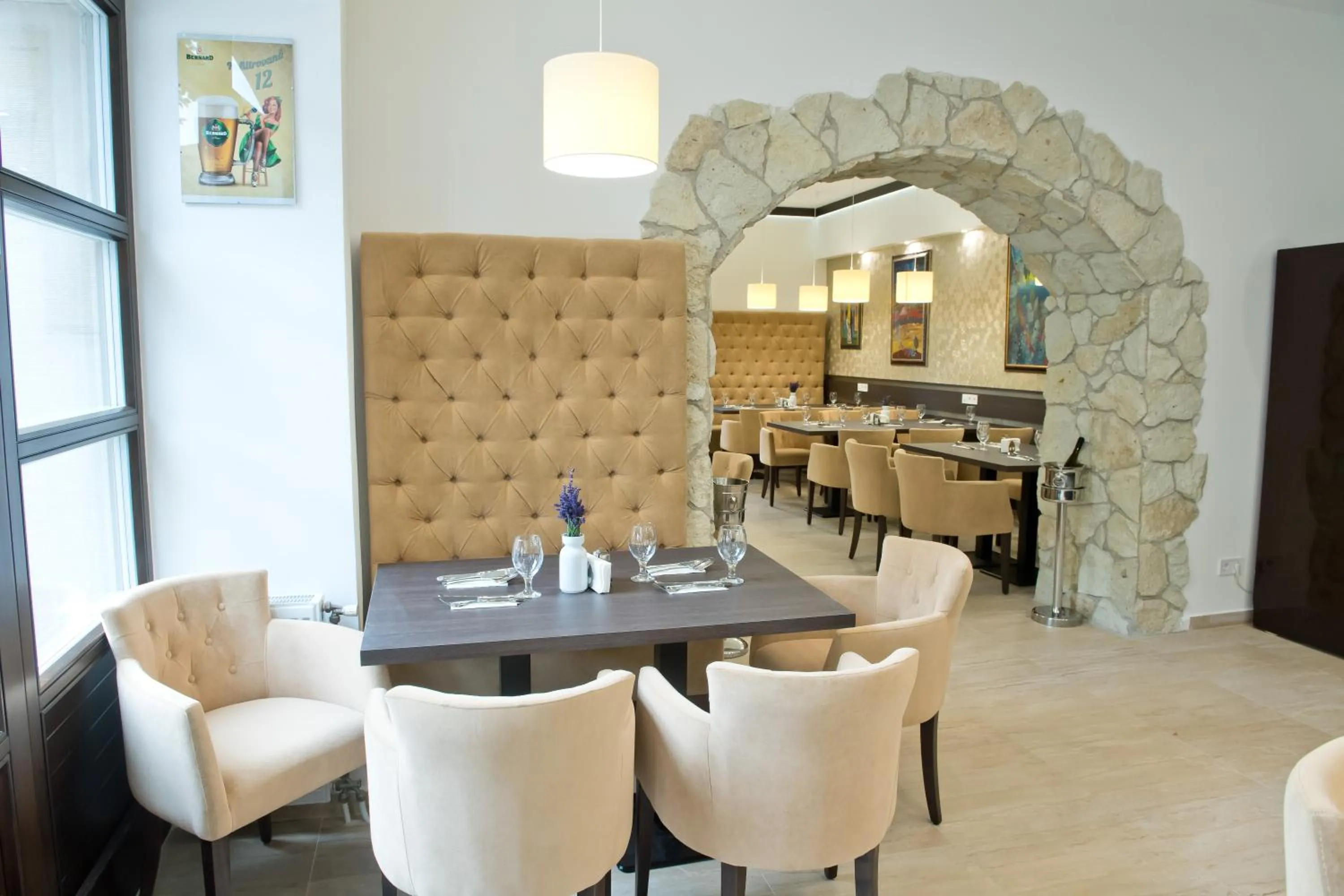 Restaurant/places to eat in Toldi Fogadó