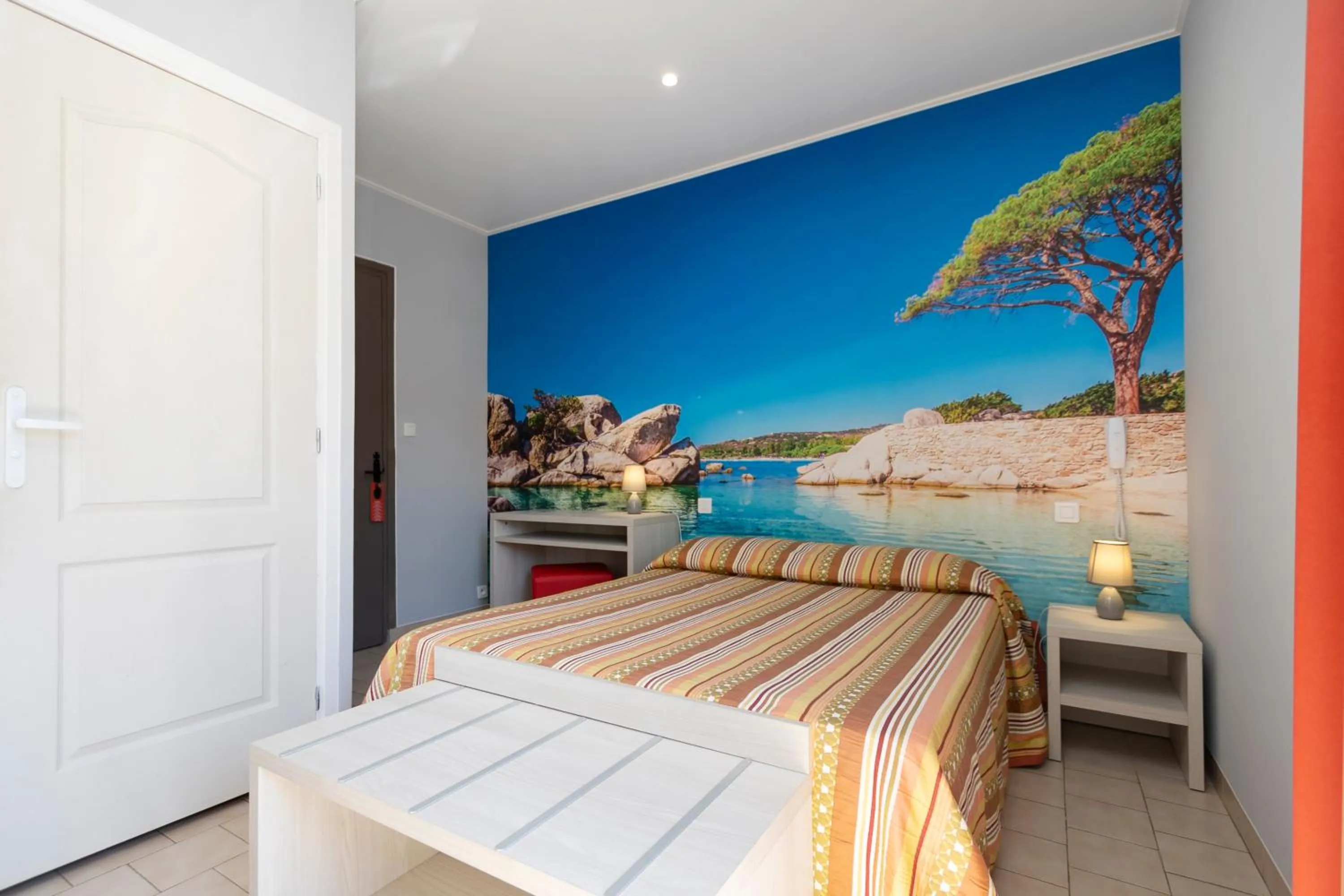 Bed in Hotel Arcu Di Sole