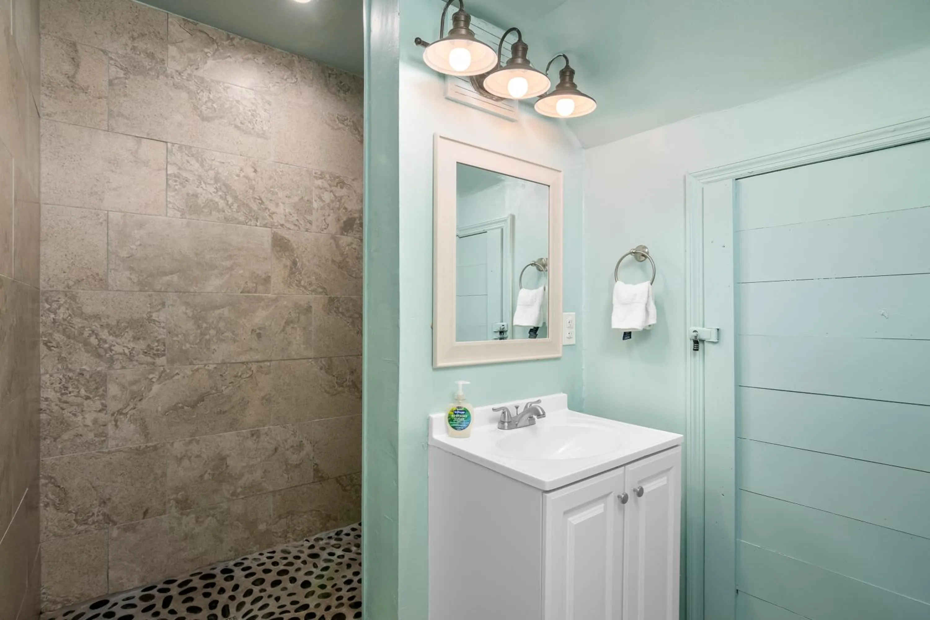 Shower in Latitude 26 Waterfront Boutique Resort - Bonita Springs