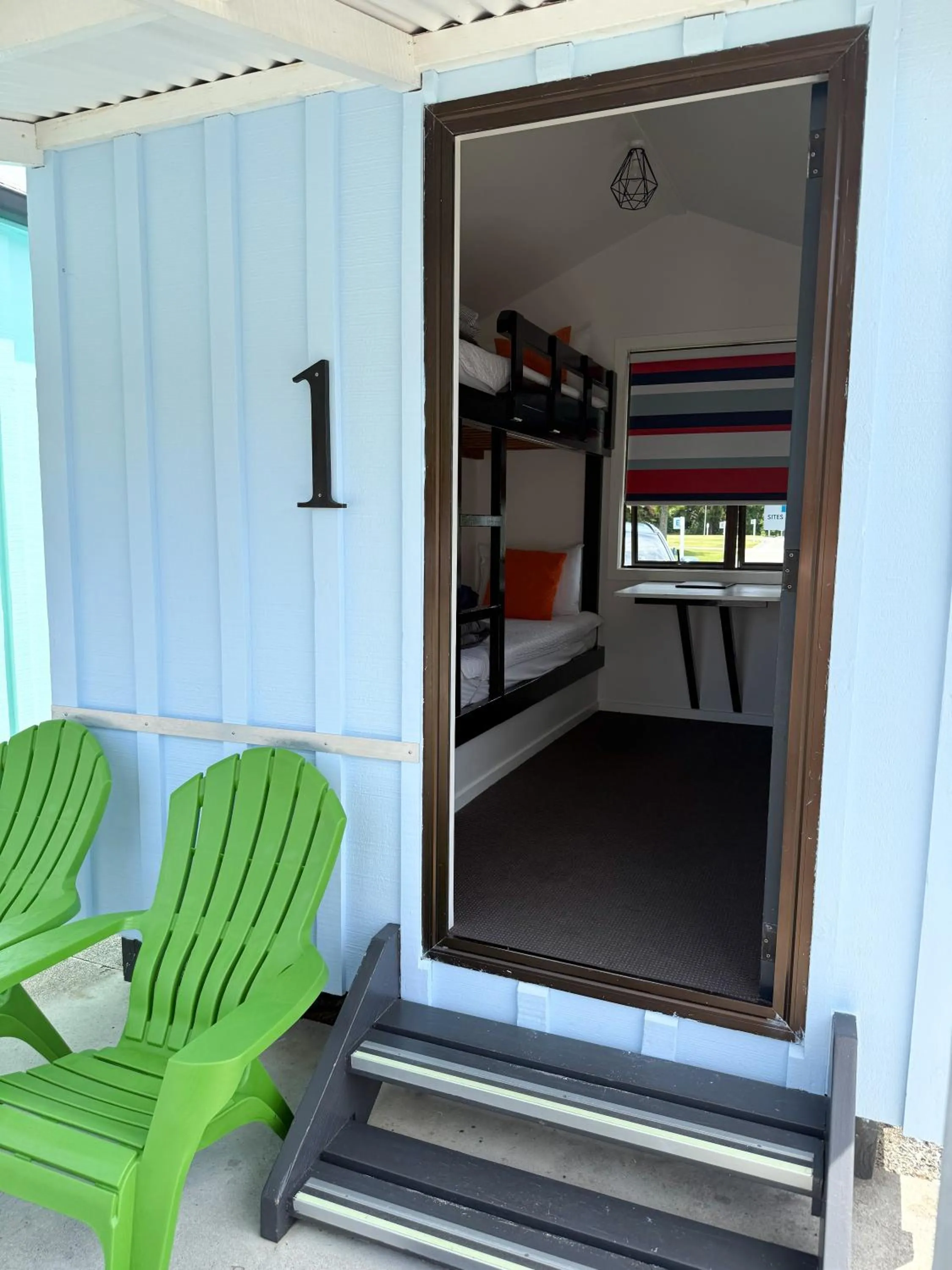 Kaiteriteri Recreation Reserve Cabins