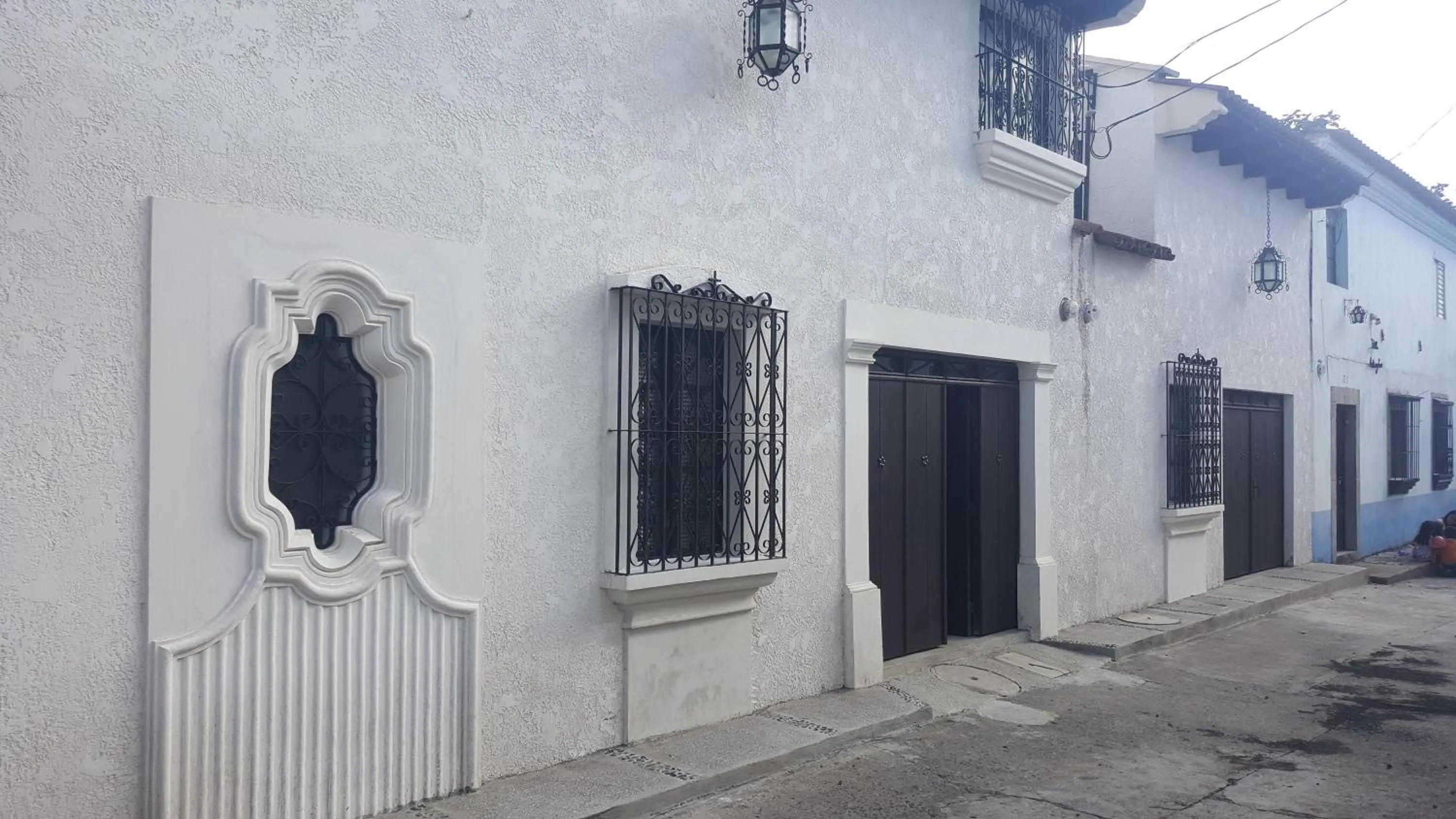 Facade/entrance in La Capitanía