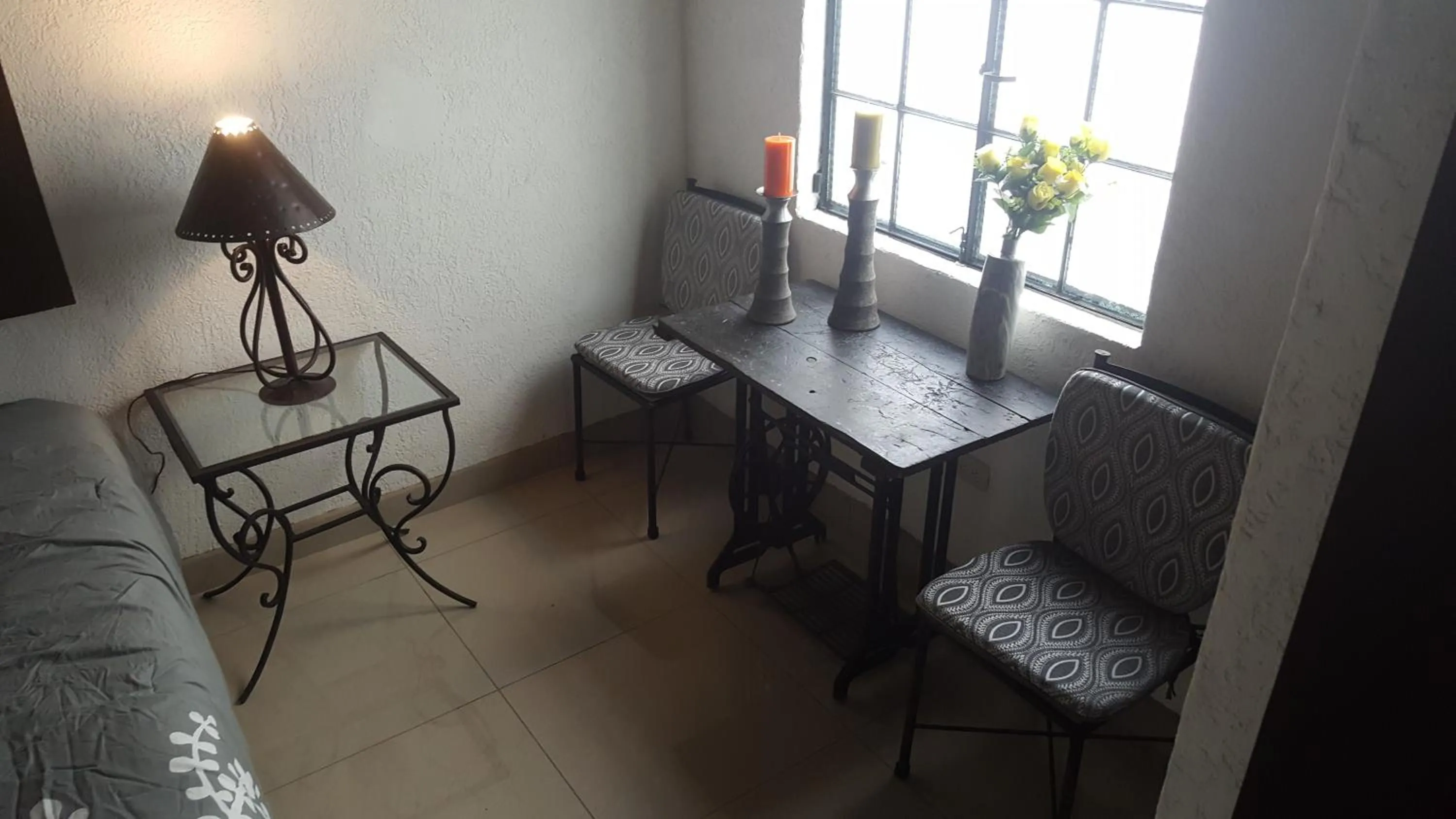 Seating area in La Capitanía