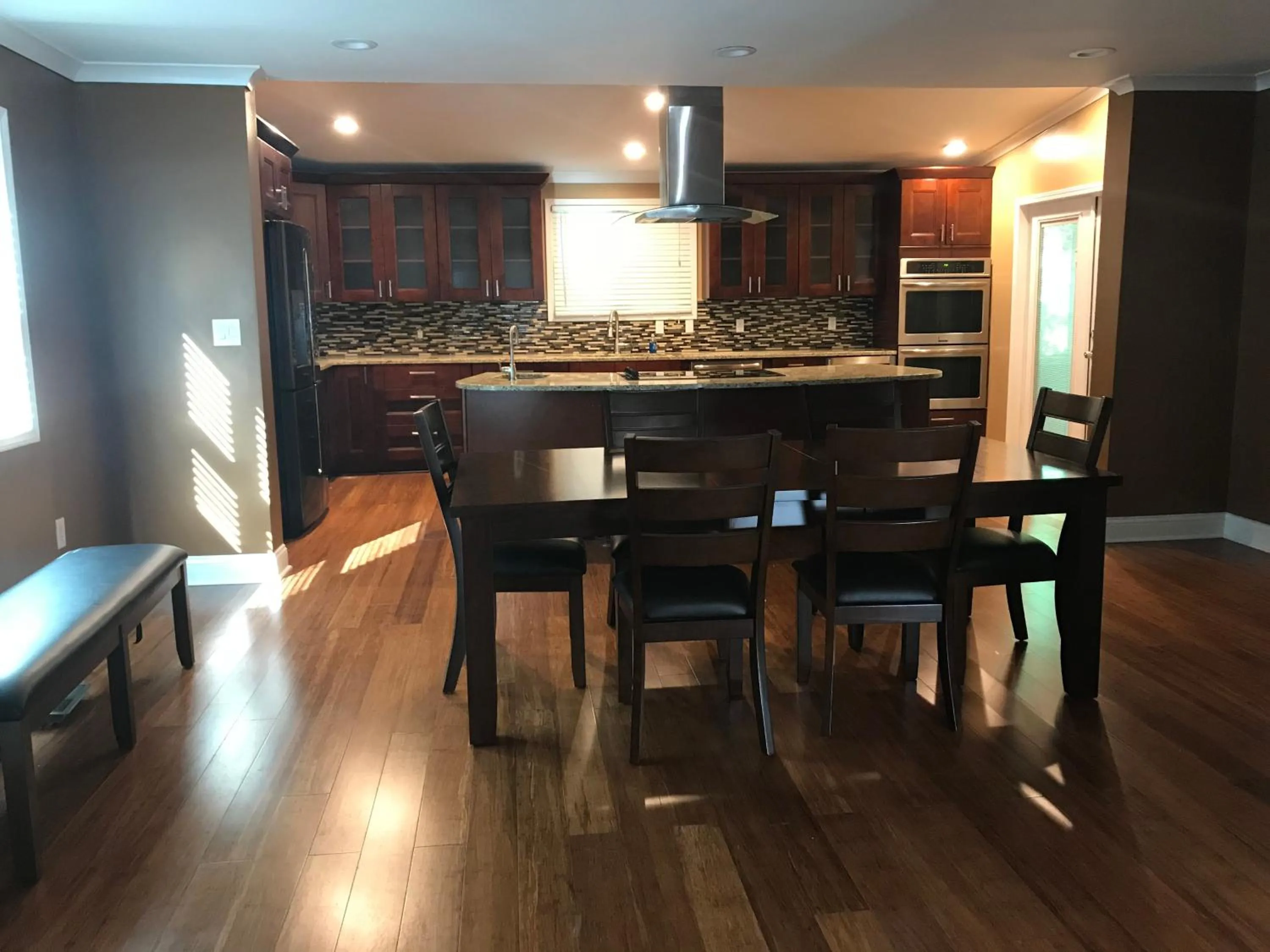 Dining area in Flint Hill
