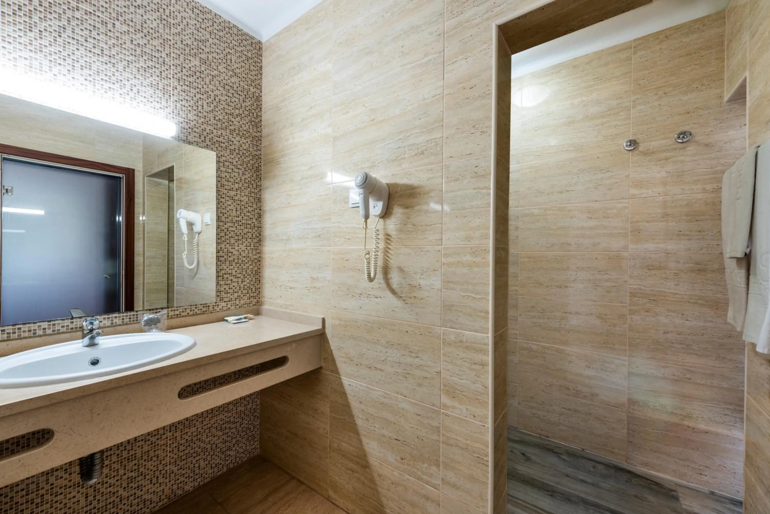 Bathroom in Hotel Pinhal do Sol