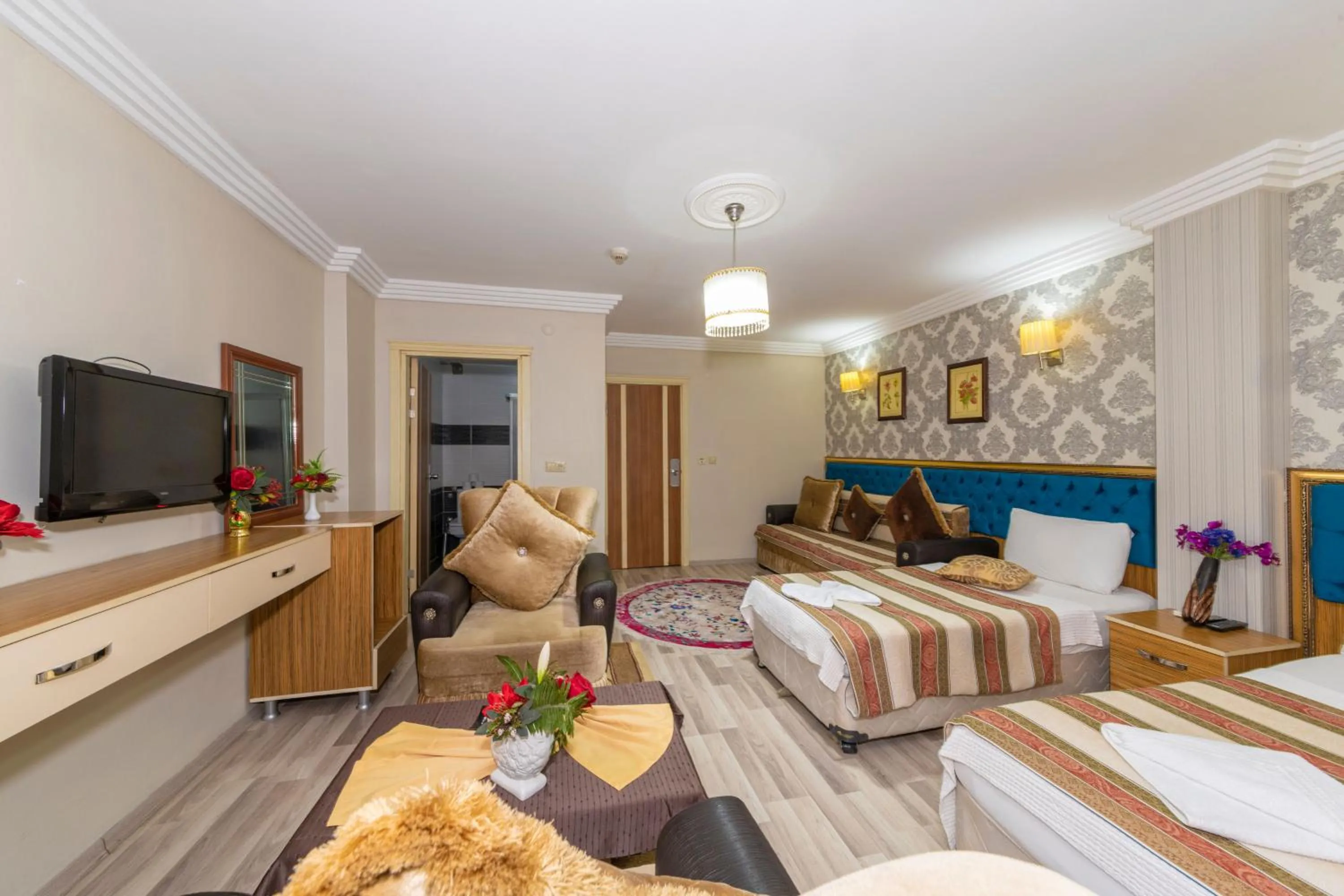 Bed in Ista Palace Hotel