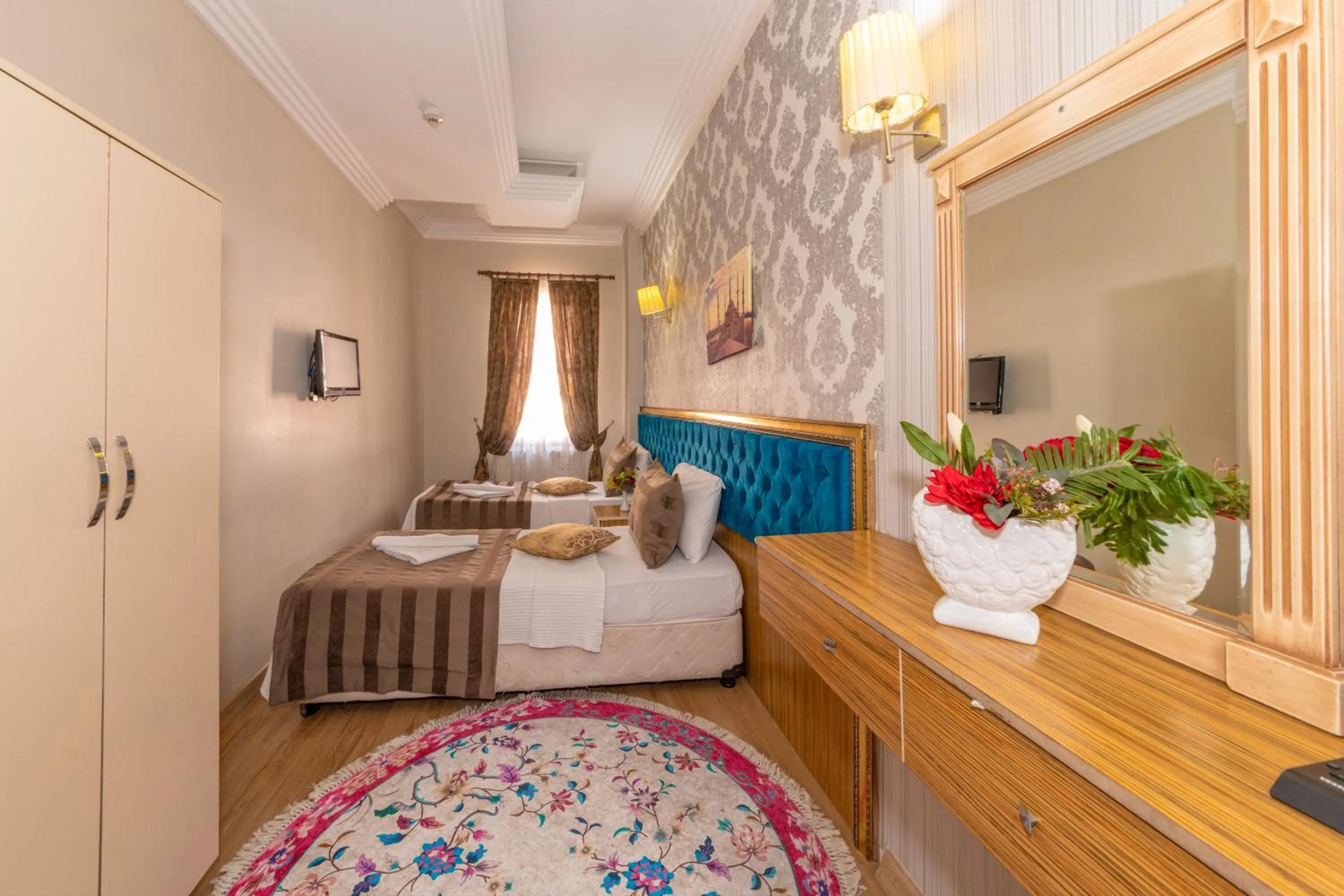 Bed in Ista Palace Hotel