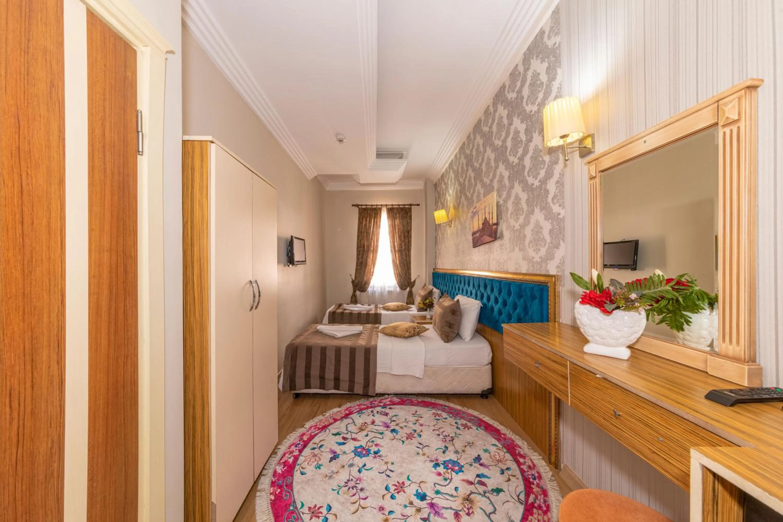 Bed in Ista Palace Hotel