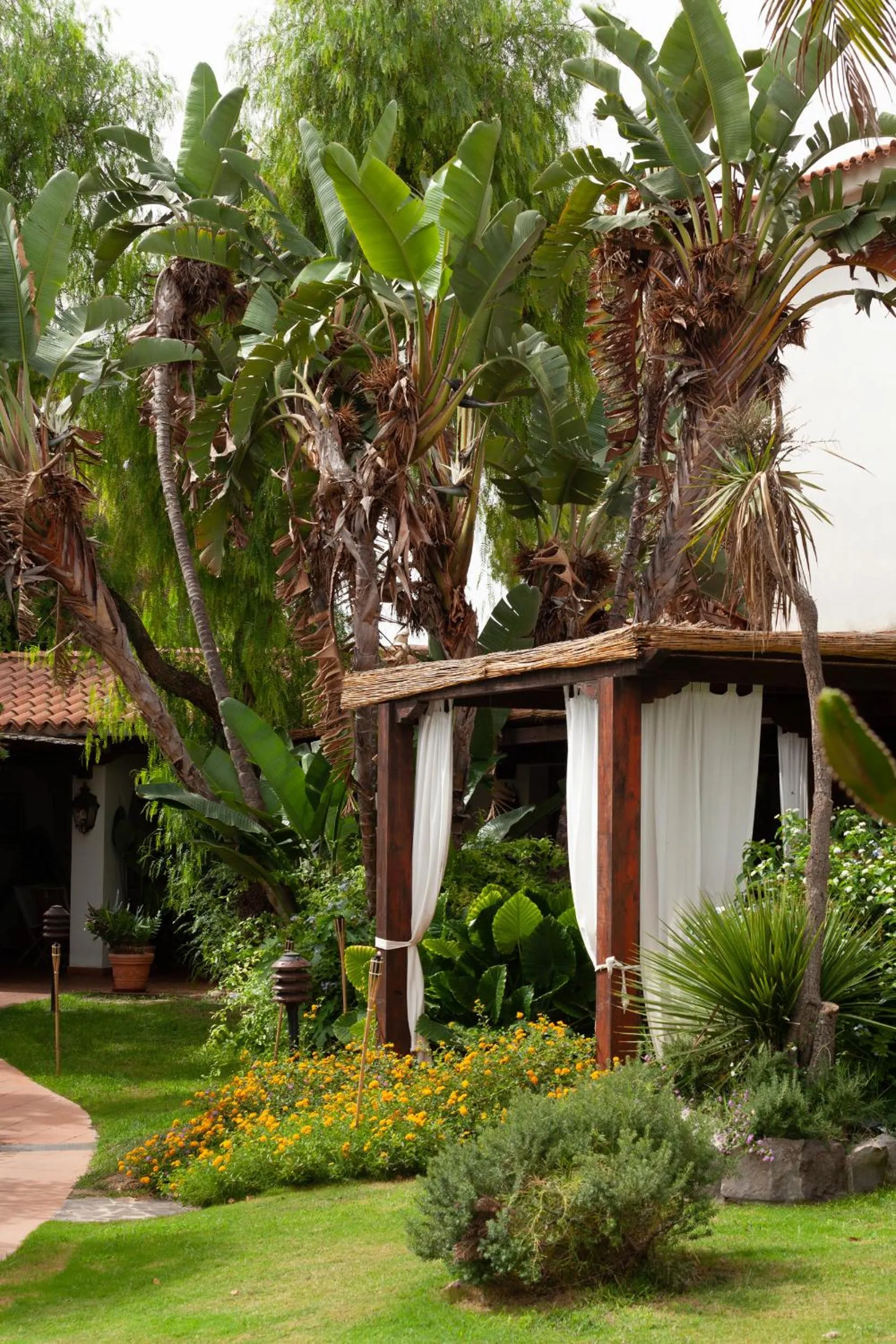 Garden in Nora Club Hotel & Spa