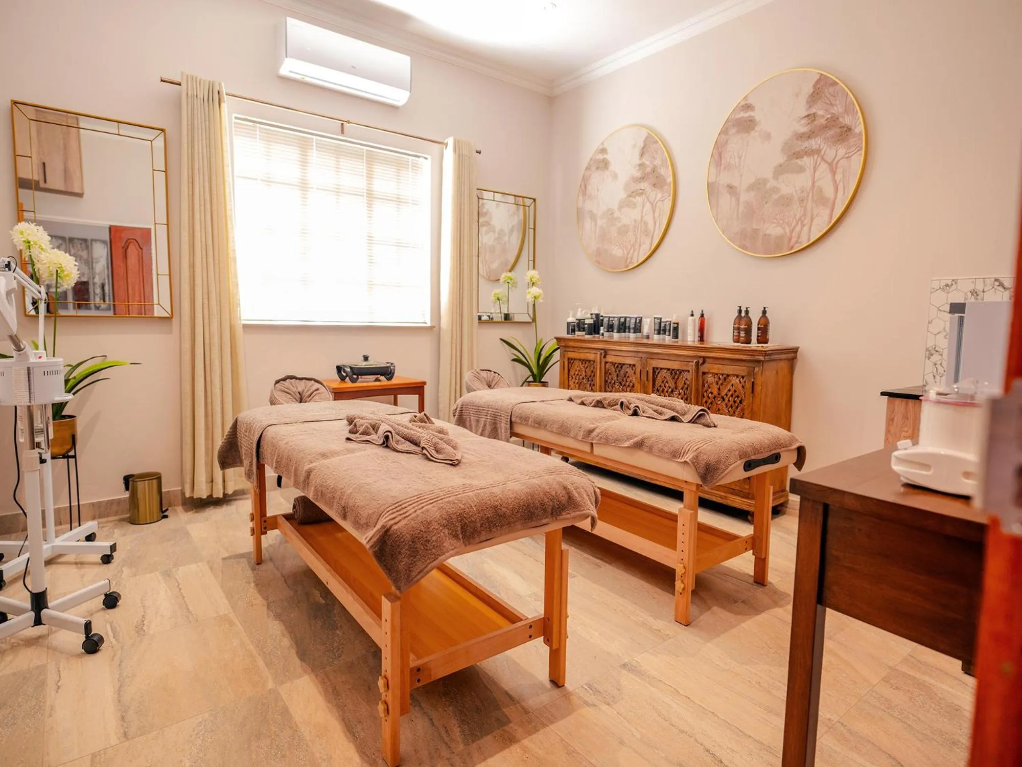 Spa and wellness centre/facilities in Monkey Thorn Lodge & Wellness Spa - Adults Only