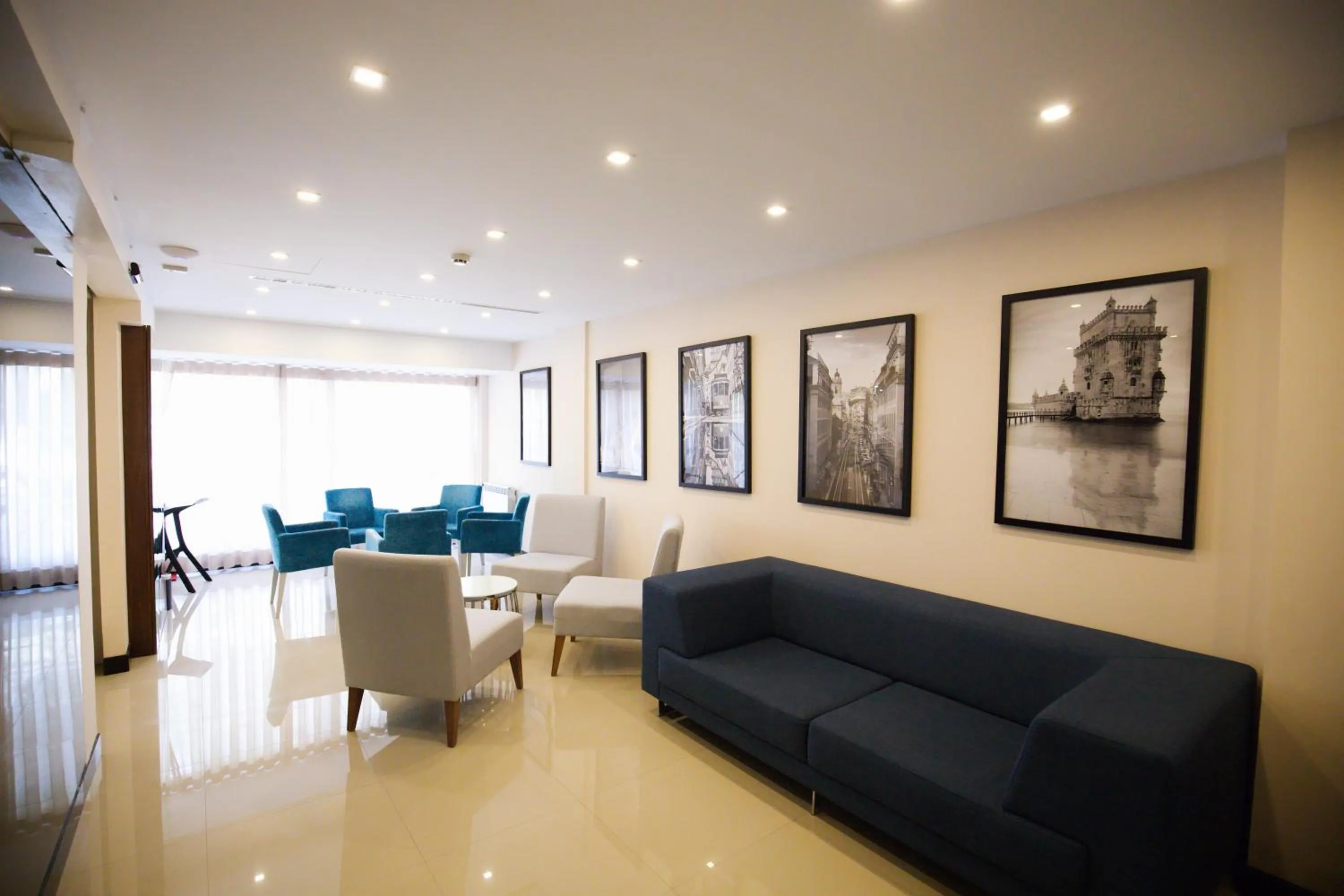 Seating area in Hotel Lido