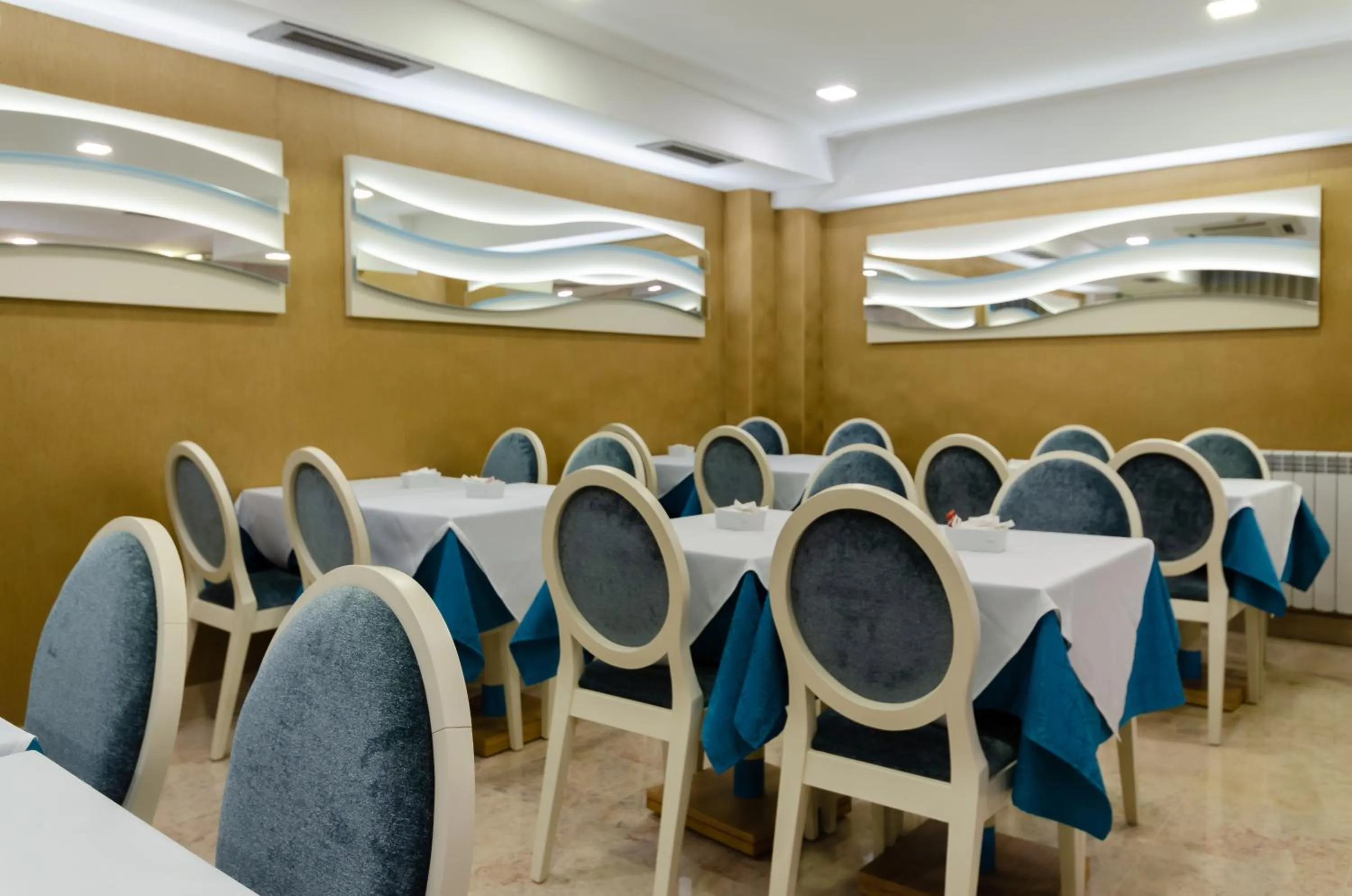 Breakfast in Hotel Lido