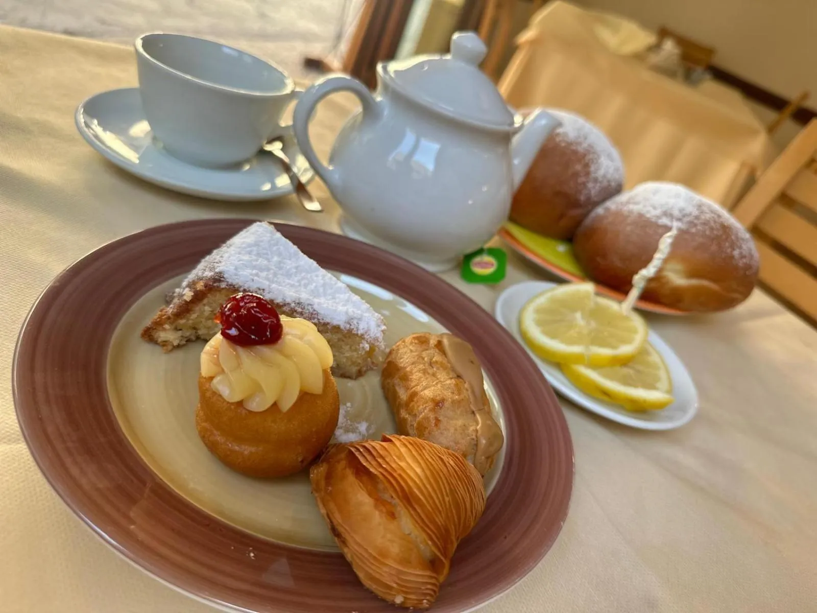 Breakfast in Hotel Da Raffaele