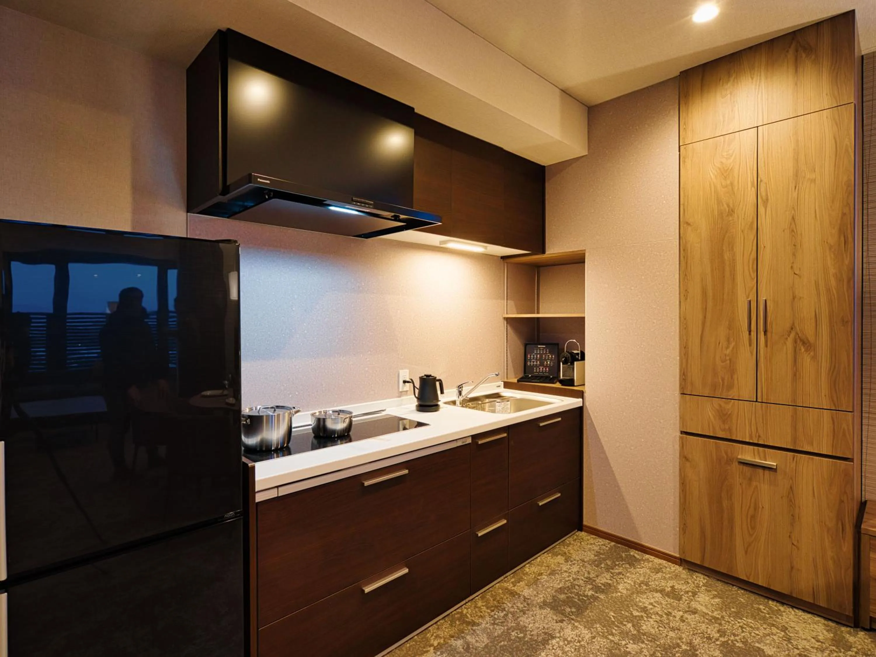 Kitchen or kitchenette in Winery Hotel and Condominium HITOHANA