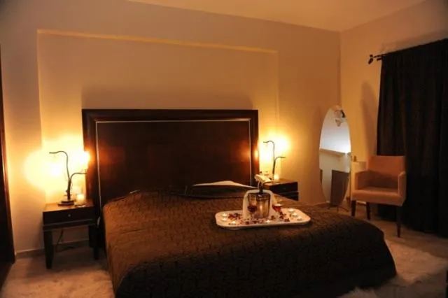 Photo of the whole room, Bed in Arhontiko Liamas