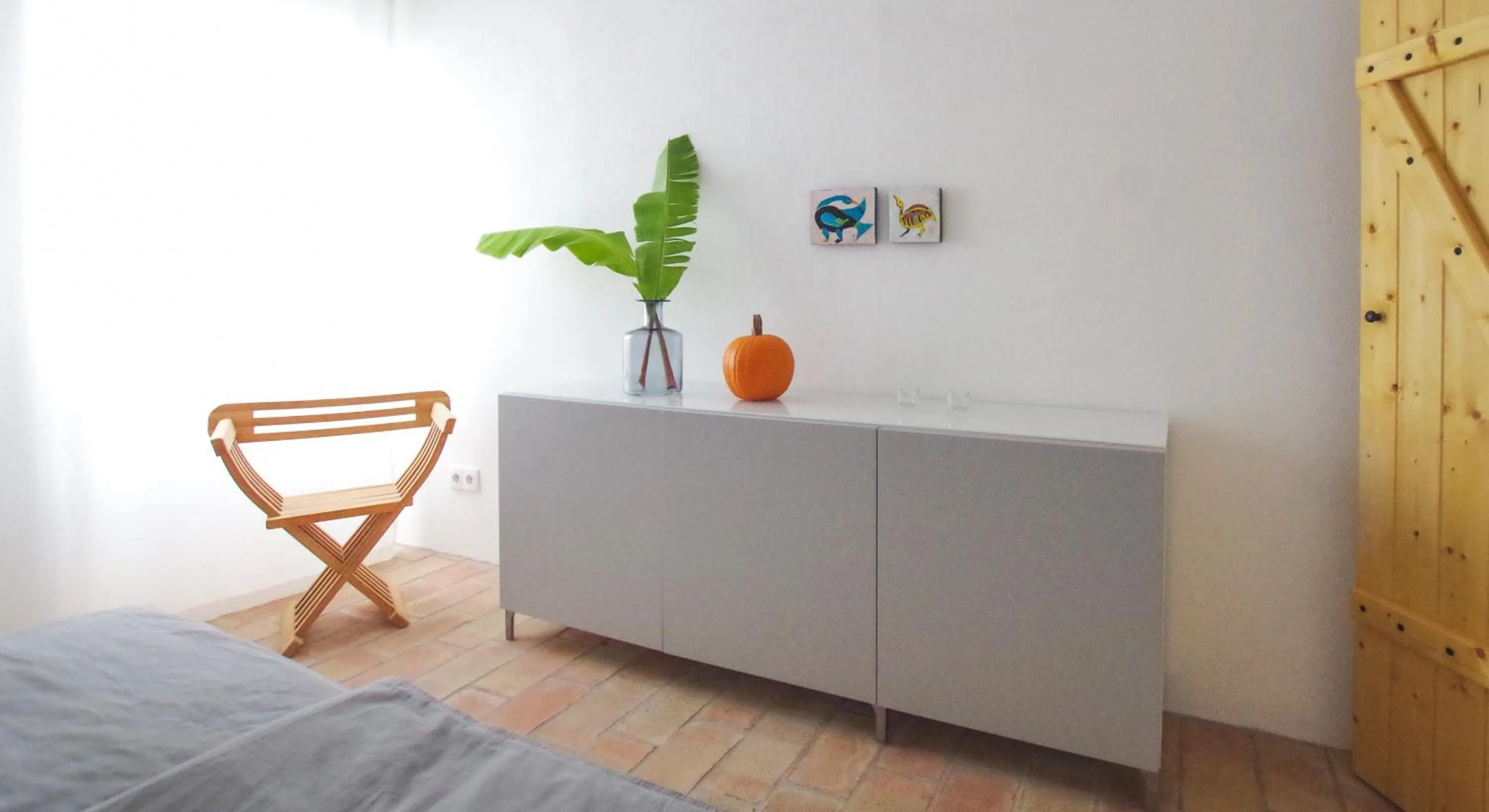 Photo of the whole room in Casa Margarida Azul