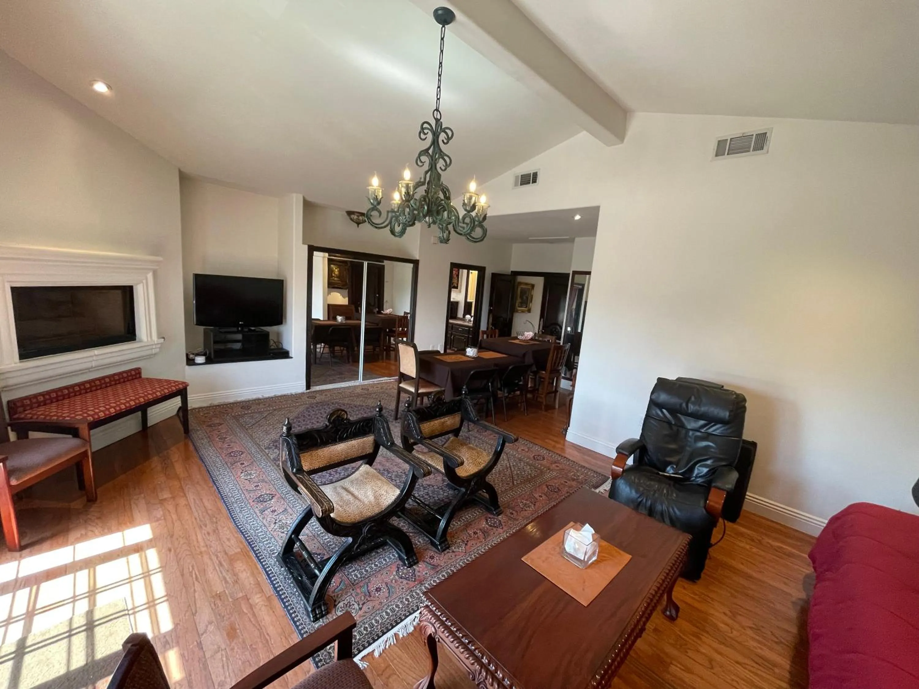 Entire Second Flr - Santa Monica Luxury Roman Villa