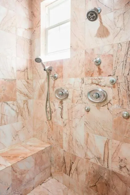 Entire Second Flr - Santa Monica Luxury Roman Villa