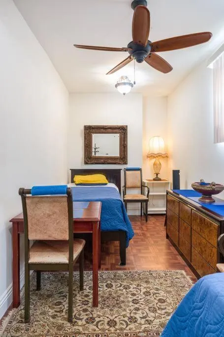 Entire Second Flr - Santa Monica Luxury Roman Villa