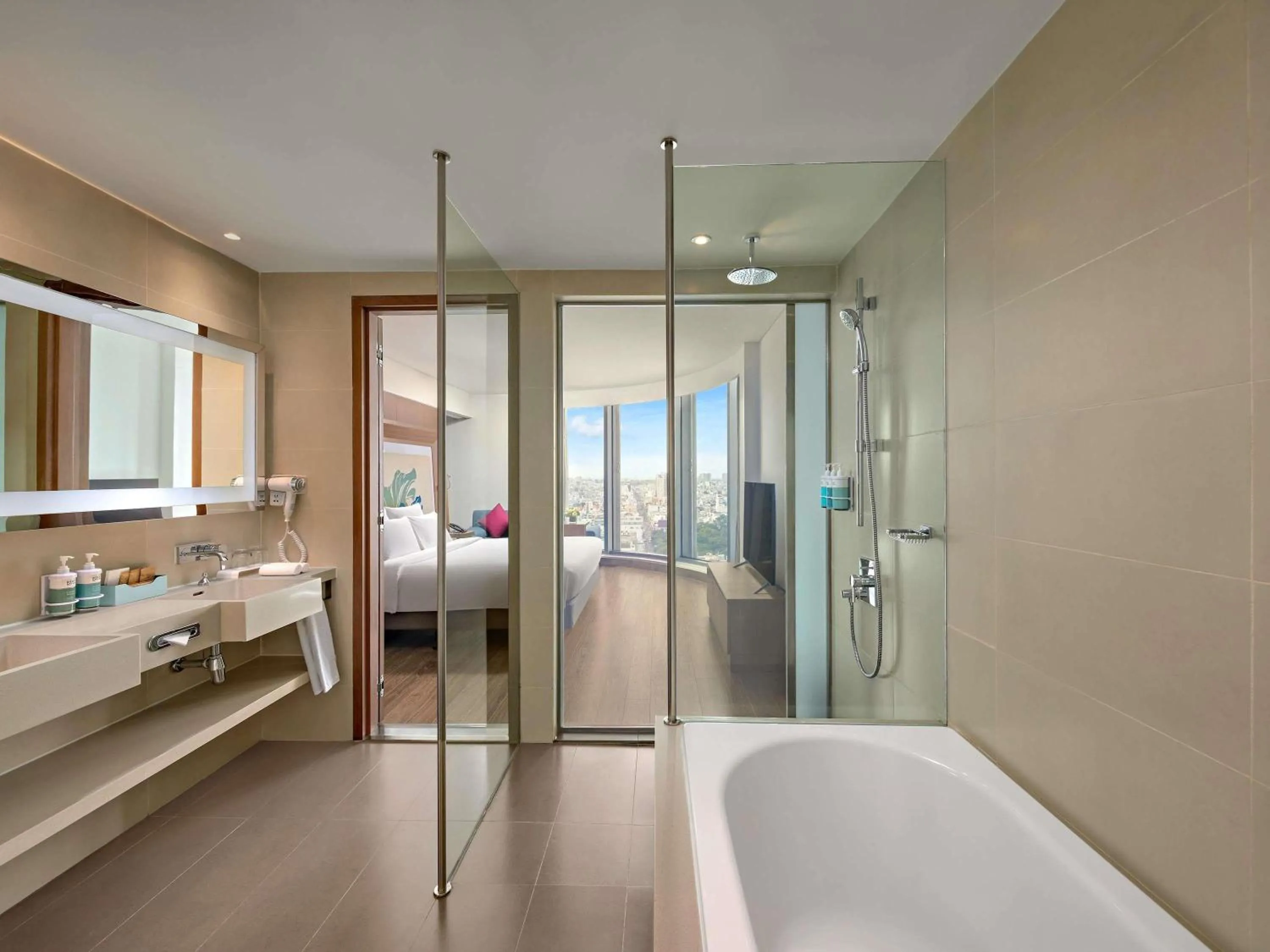 Bedroom, Bed in Novotel Saigon Centre