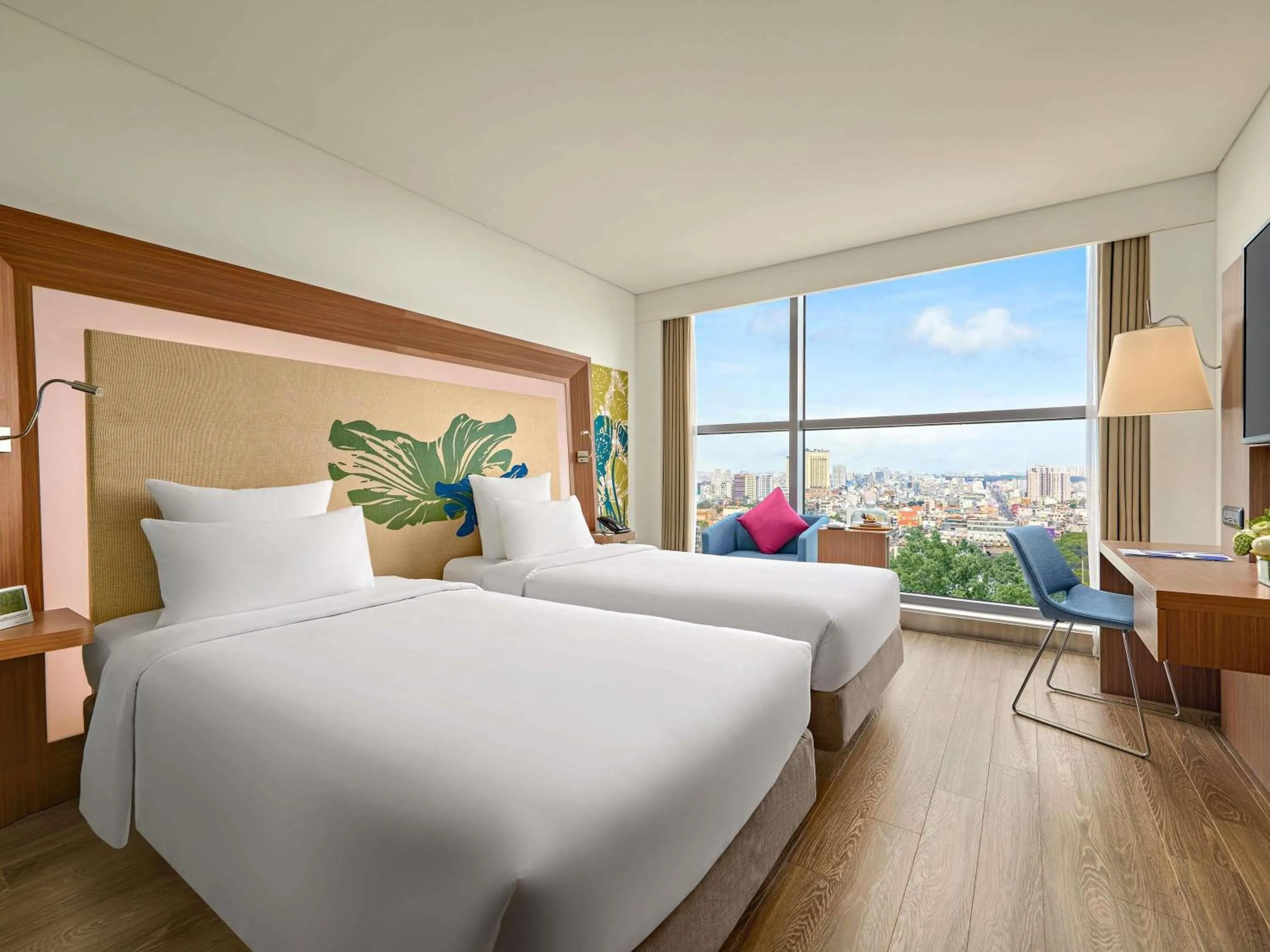 Bedroom, Bed in Novotel Saigon Centre