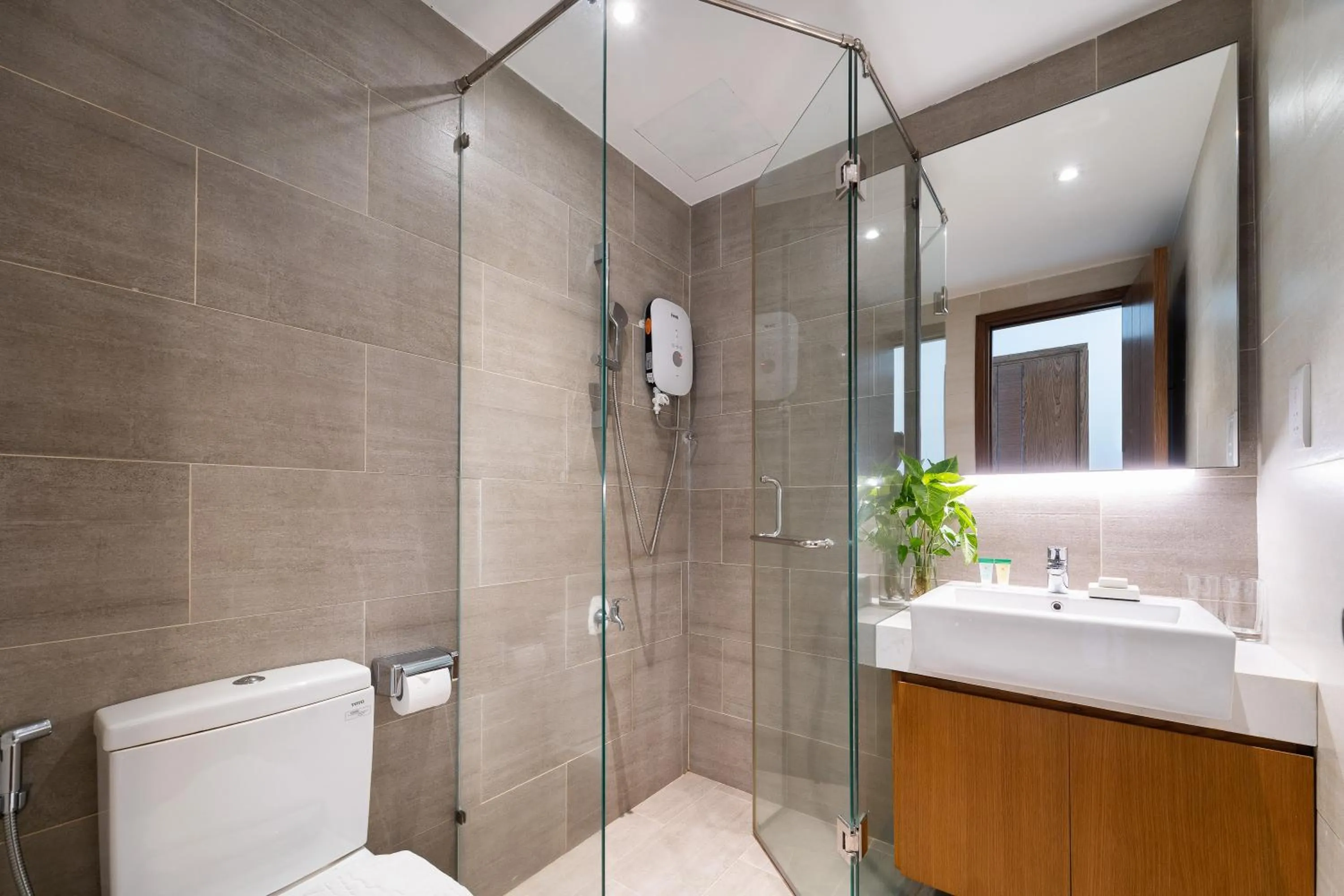 Toilet in DIC Star Landmark